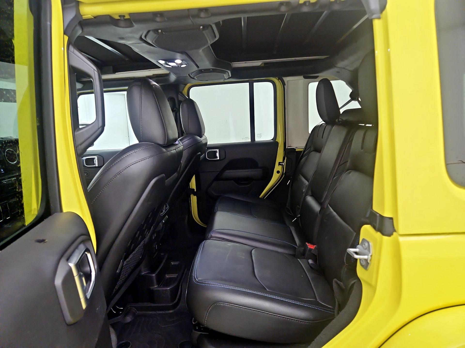 Thumbnail: 2022 Jeep Wrangler - 19