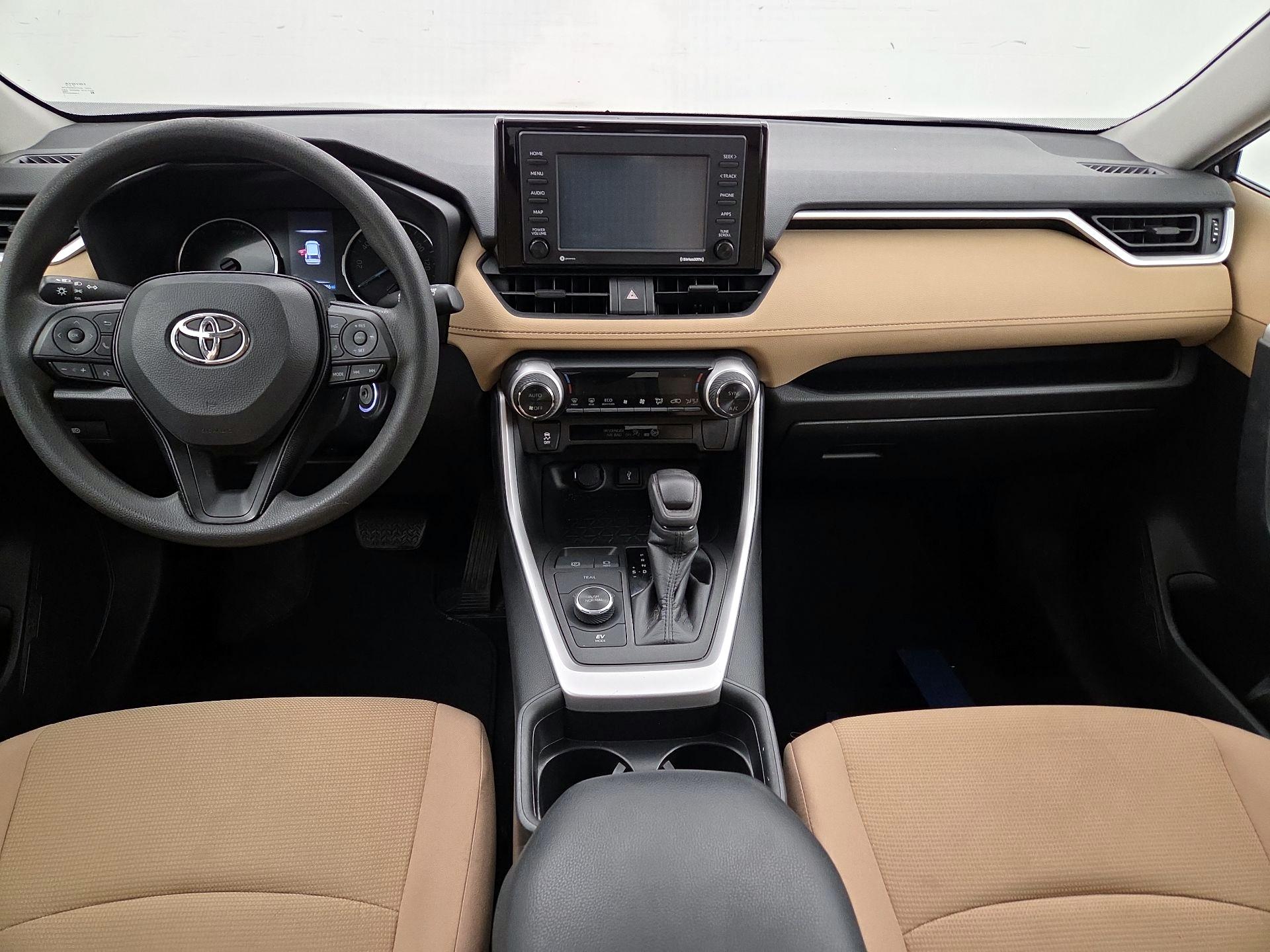 Thumbnail: 2020 Toyota RAV4 - 9