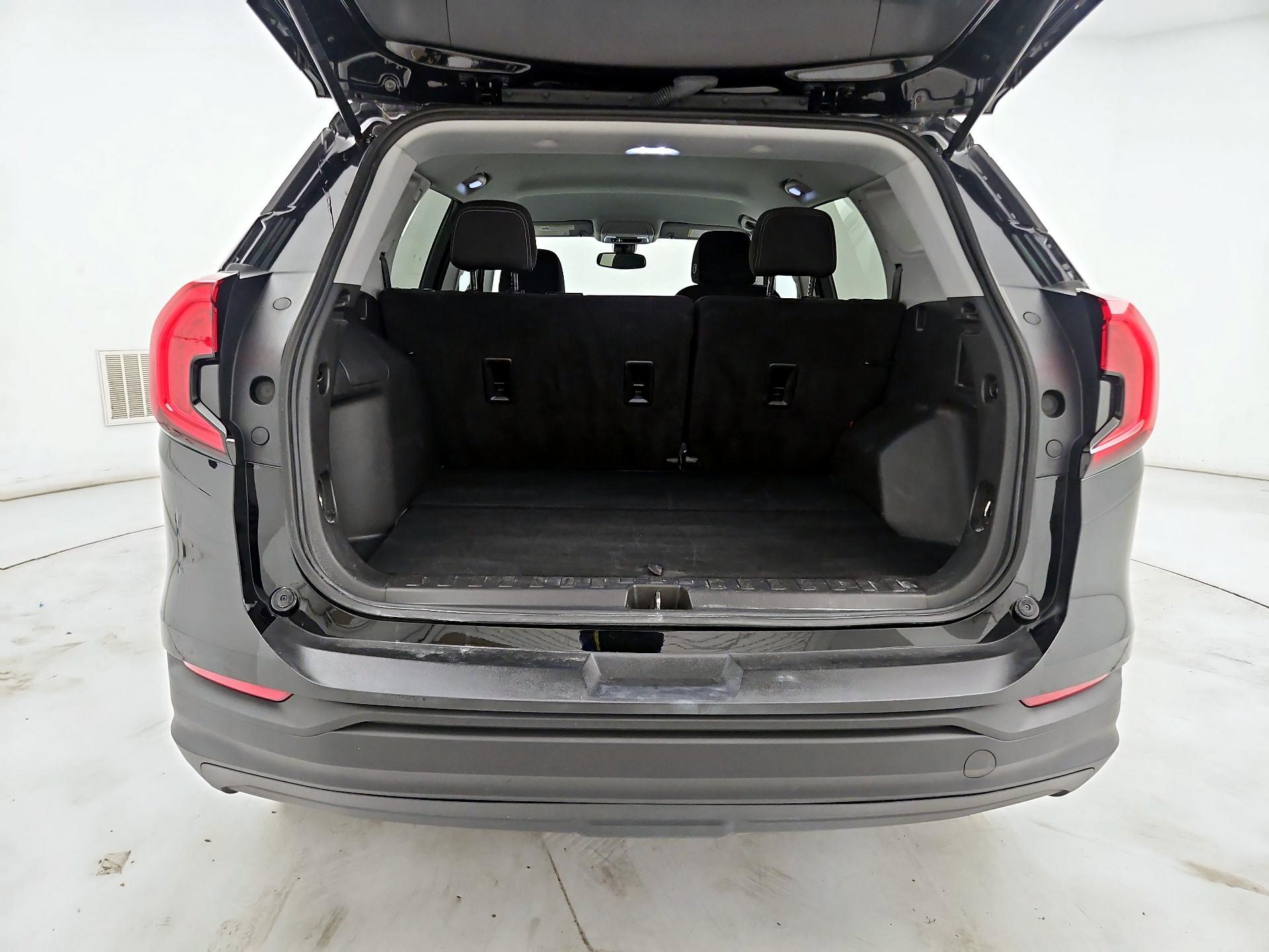 Thumbnail: 2024 GMC Terrain - 20