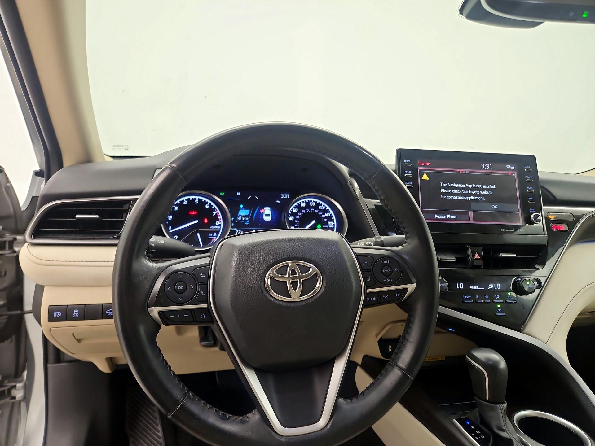 Thumbnail: 2021 Toyota Camry - 10