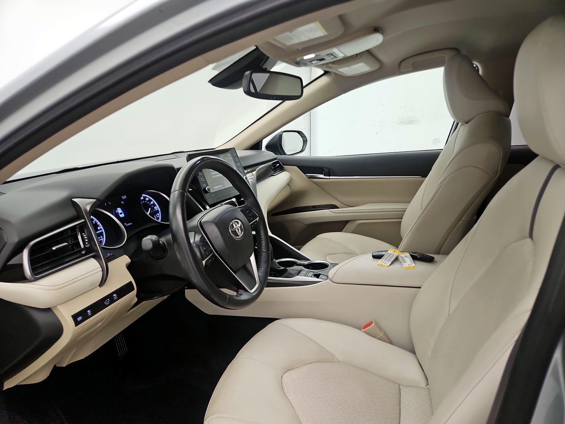 Thumbnail: 2021 Toyota Camry - 11