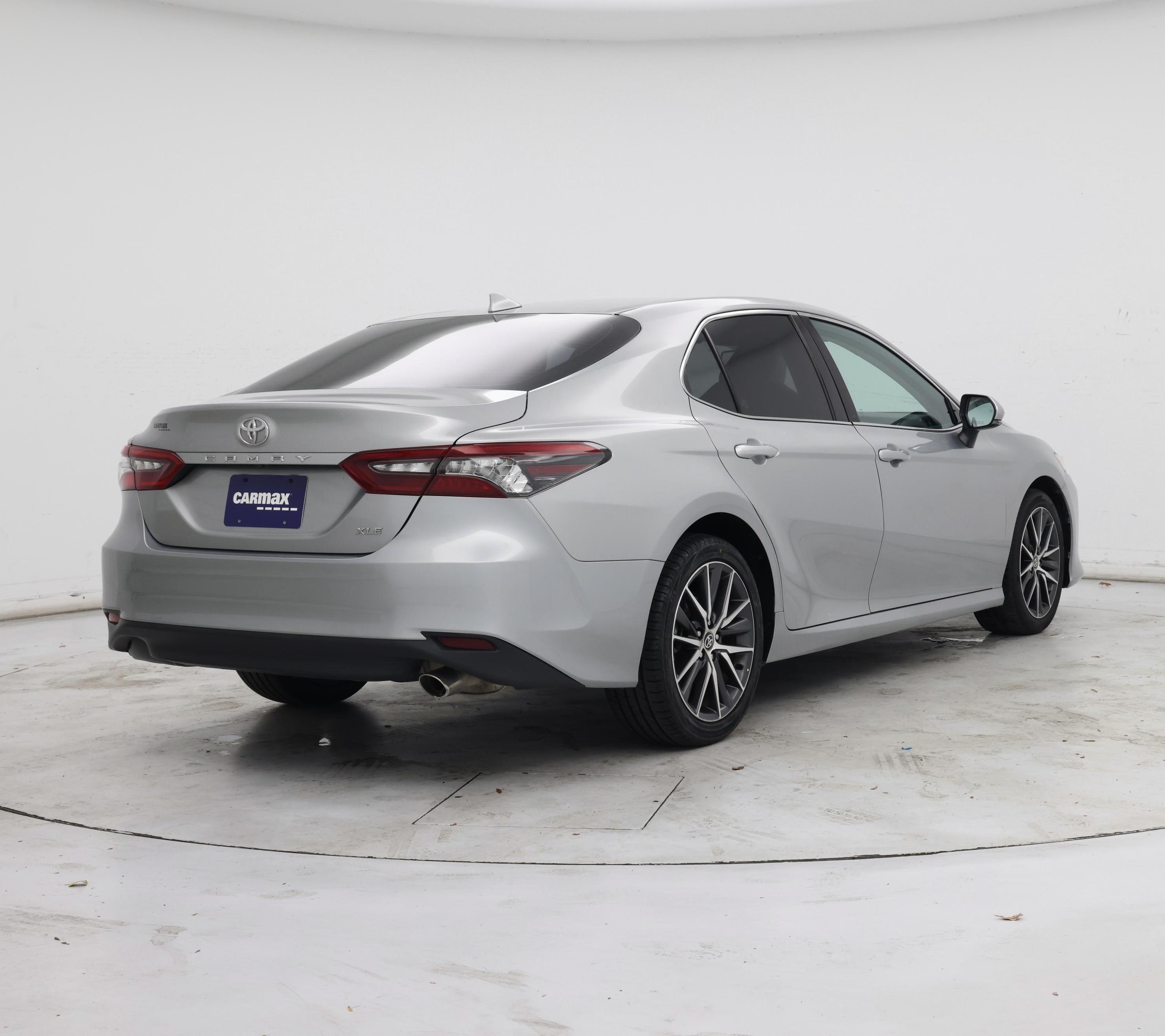 Thumbnail: 2021 Toyota Camry - 8