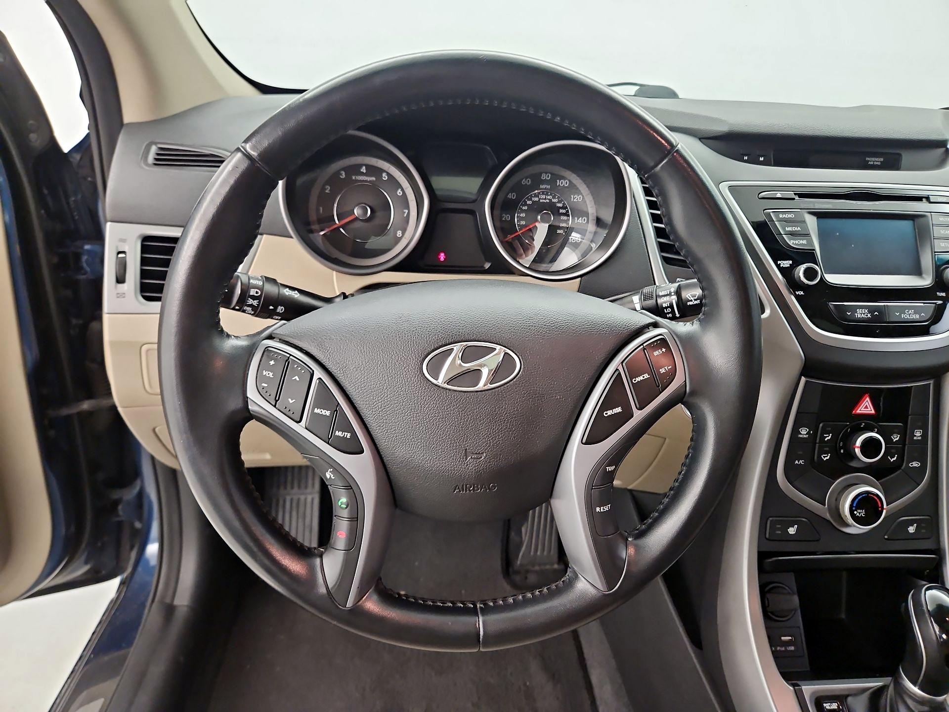 Thumbnail: 2016 Hyundai Elantra - 10