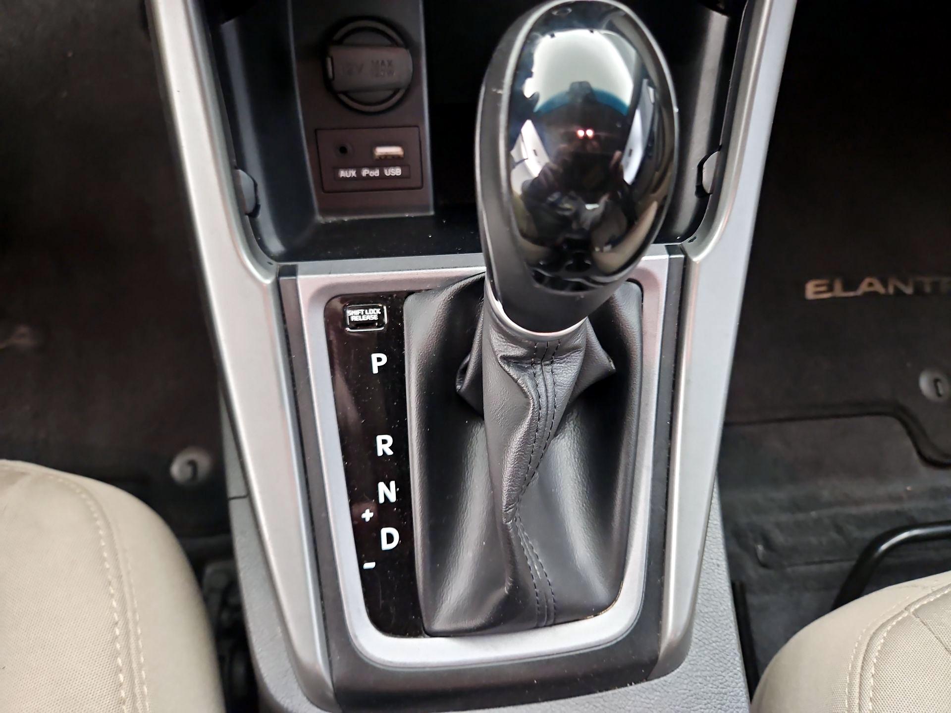 Thumbnail: 2016 Hyundai Elantra - 17