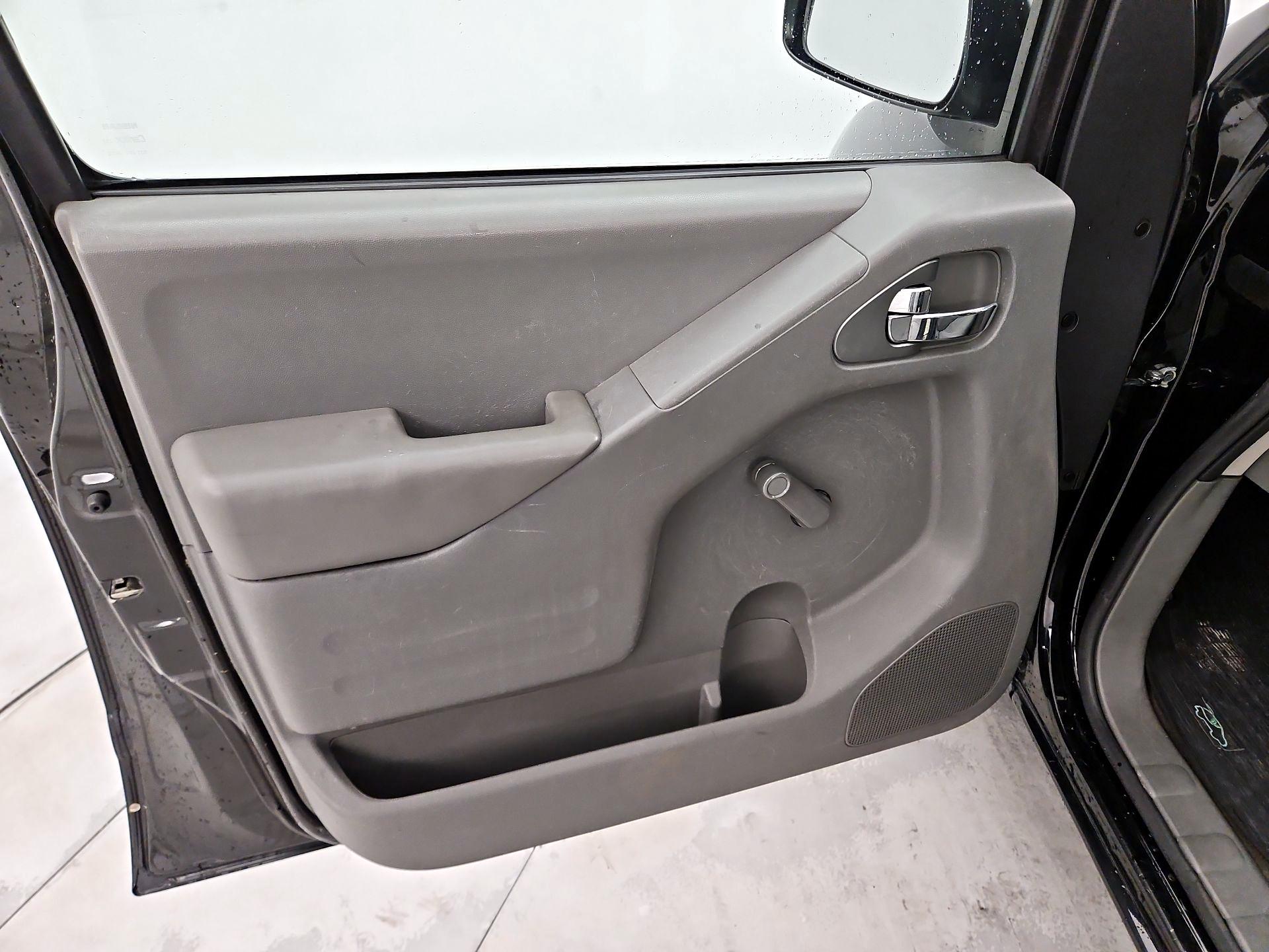 Thumbnail: 2018 Nissan Frontier - 12