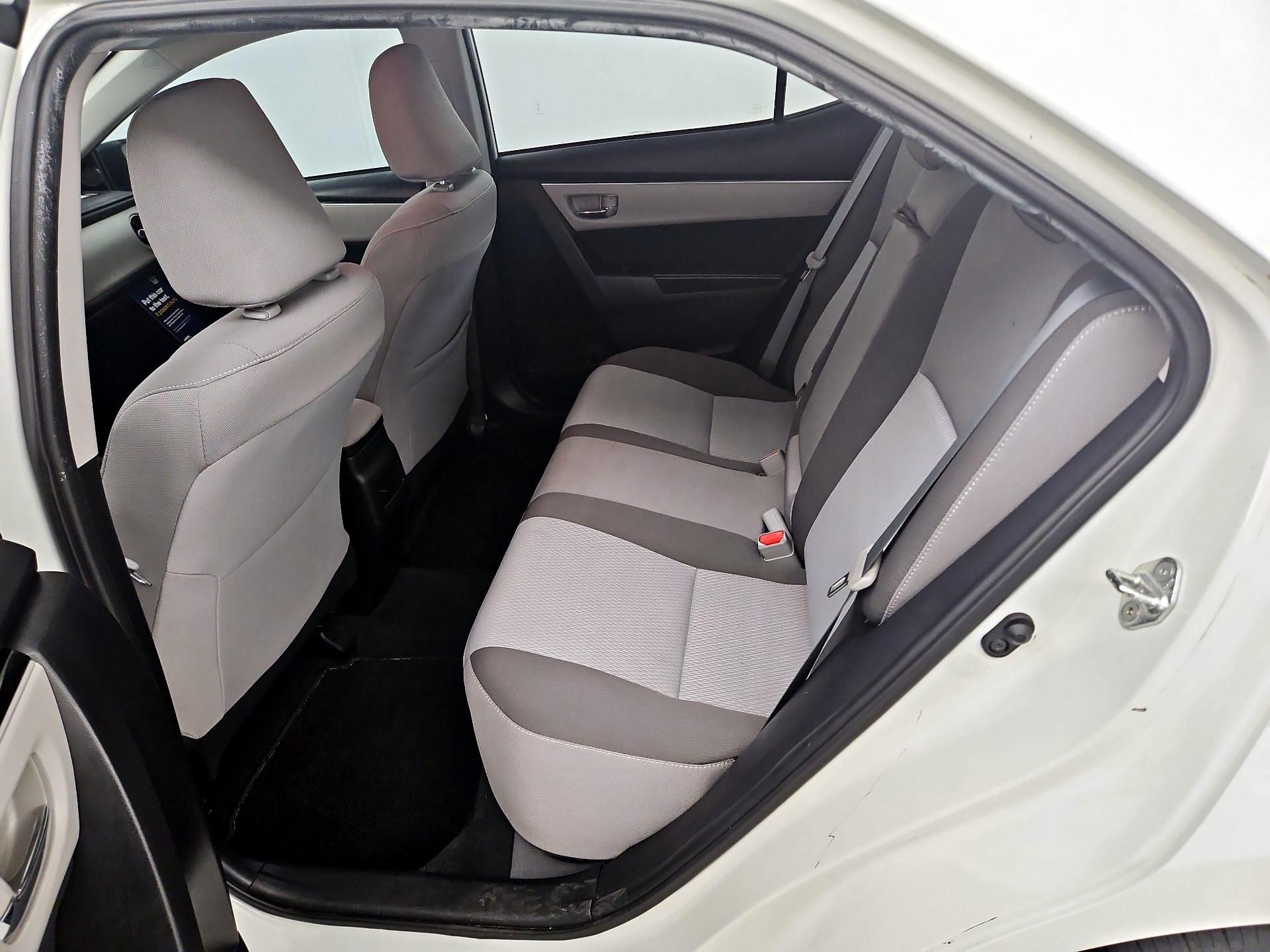 Thumbnail: 2018 Toyota Corolla - 19