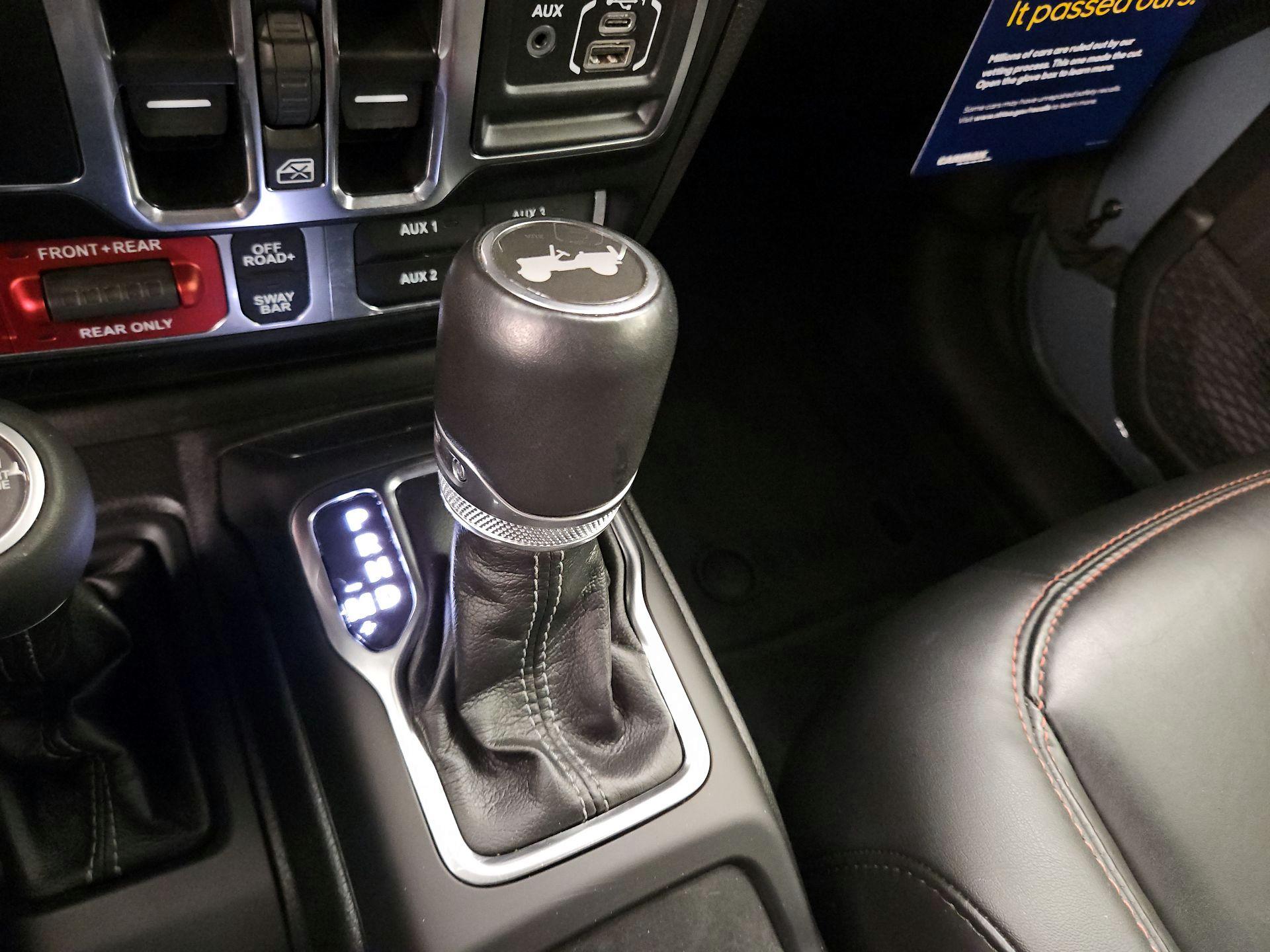 Thumbnail: 2024 Jeep Wrangler - 18