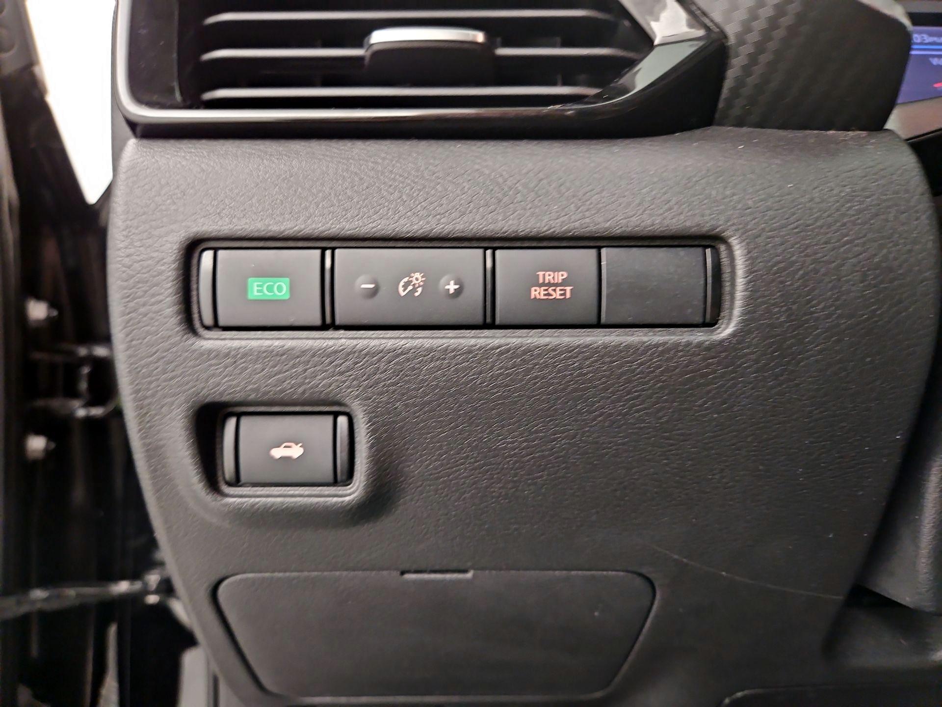 Thumbnail: 2022 Nissan Sentra - 13