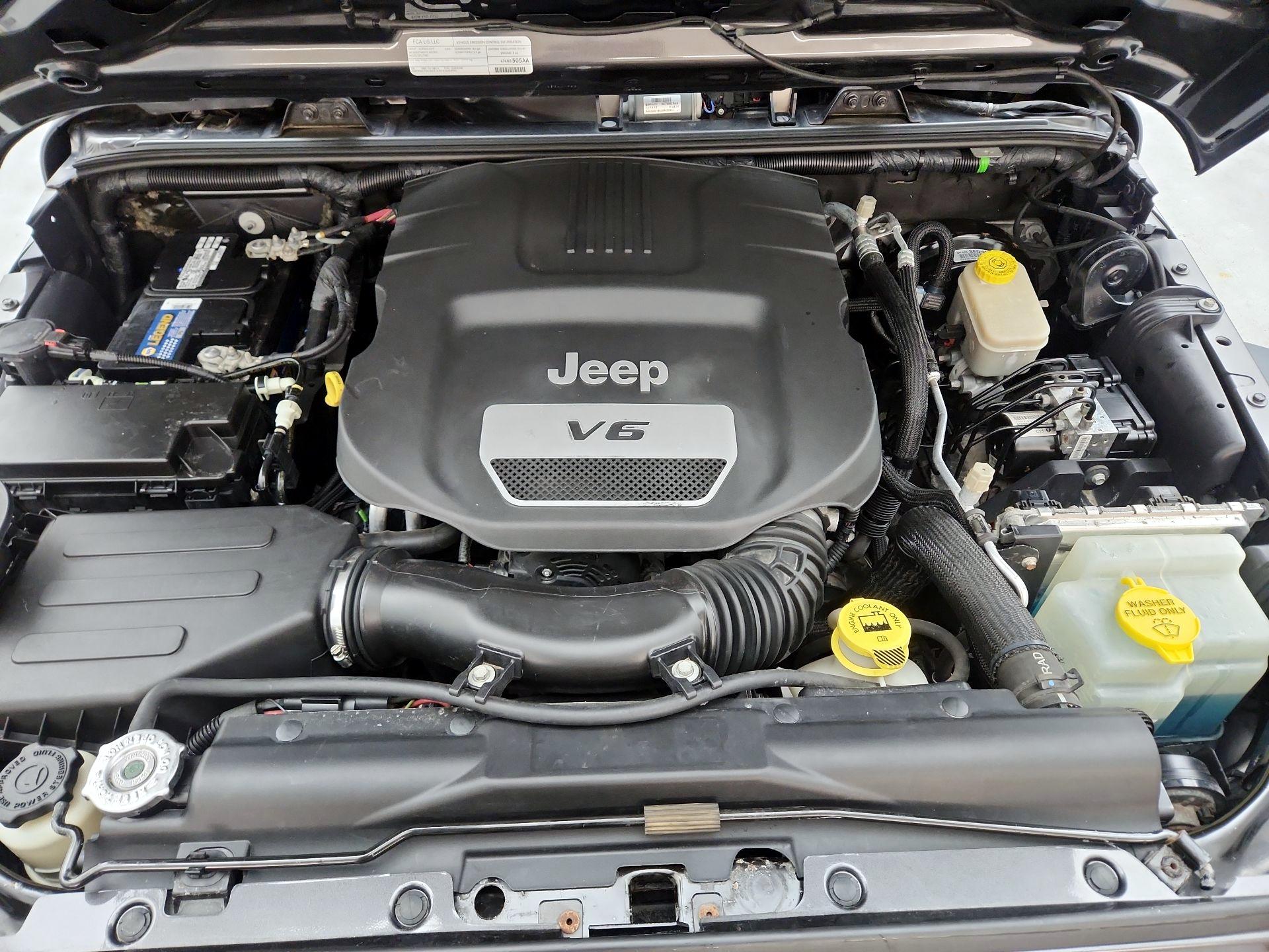 Thumbnail: 2016 Jeep Wrangler - 19