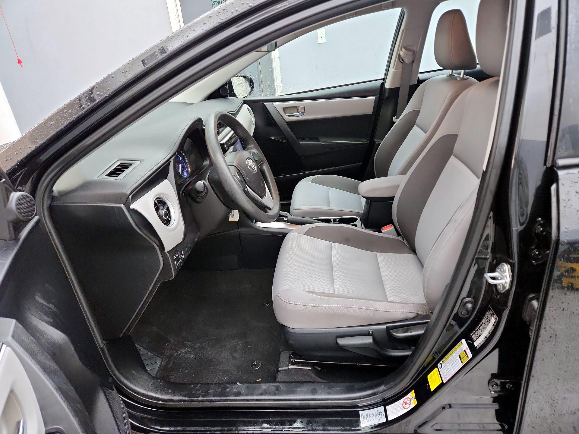 Thumbnail: 2017 Toyota Corolla - 11