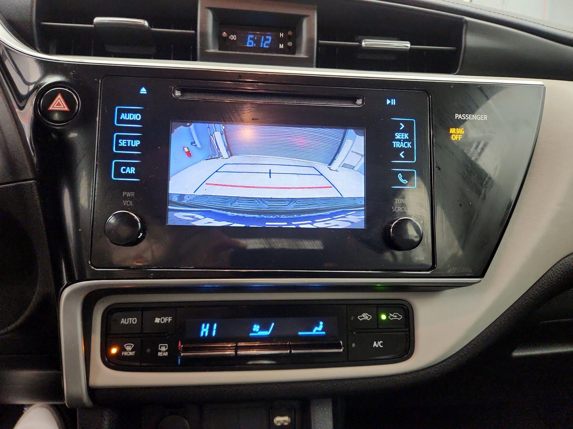 Thumbnail: 2017 Toyota Corolla - 14