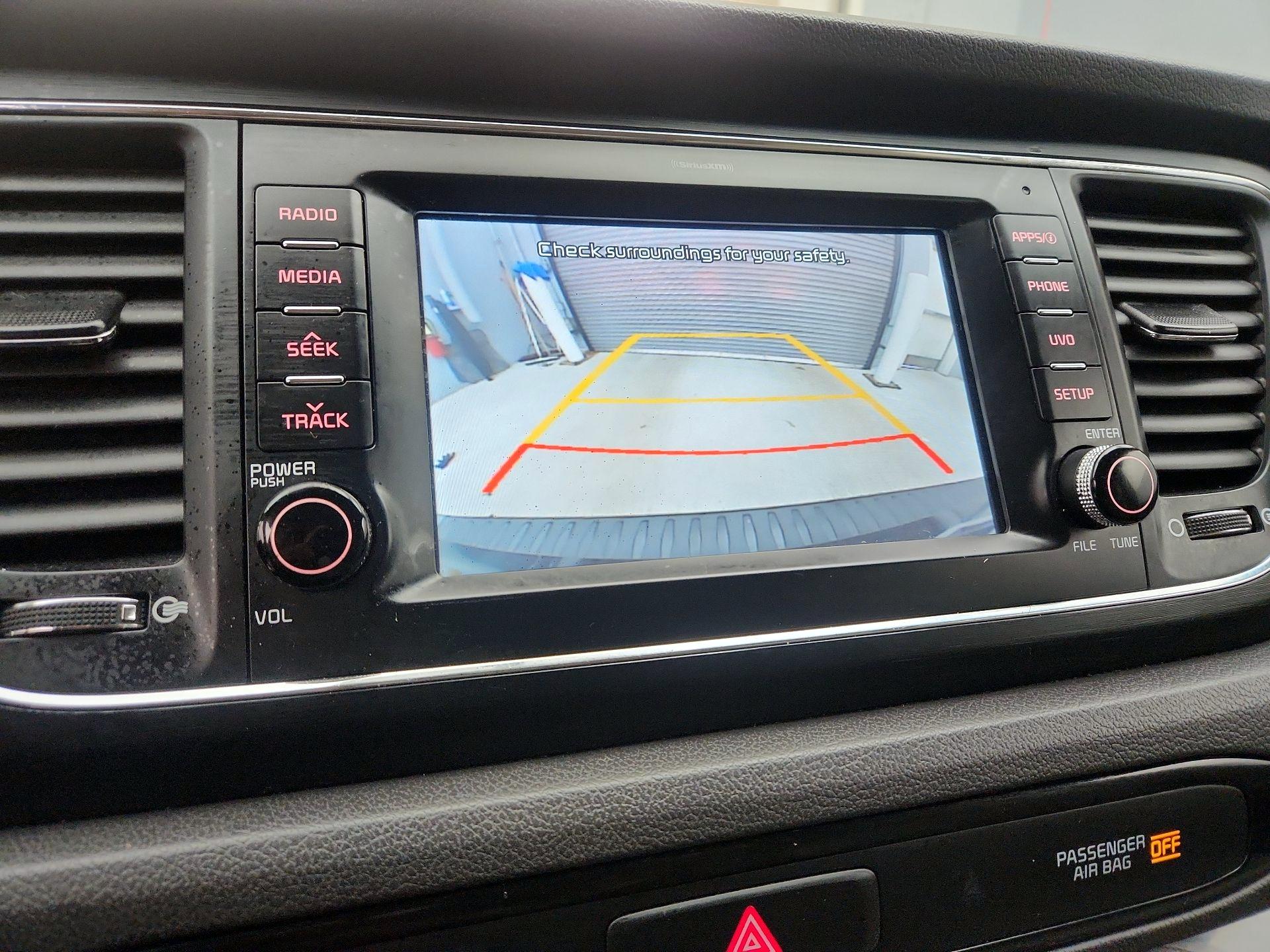 Thumbnail: 2017 Kia Sedona - 14