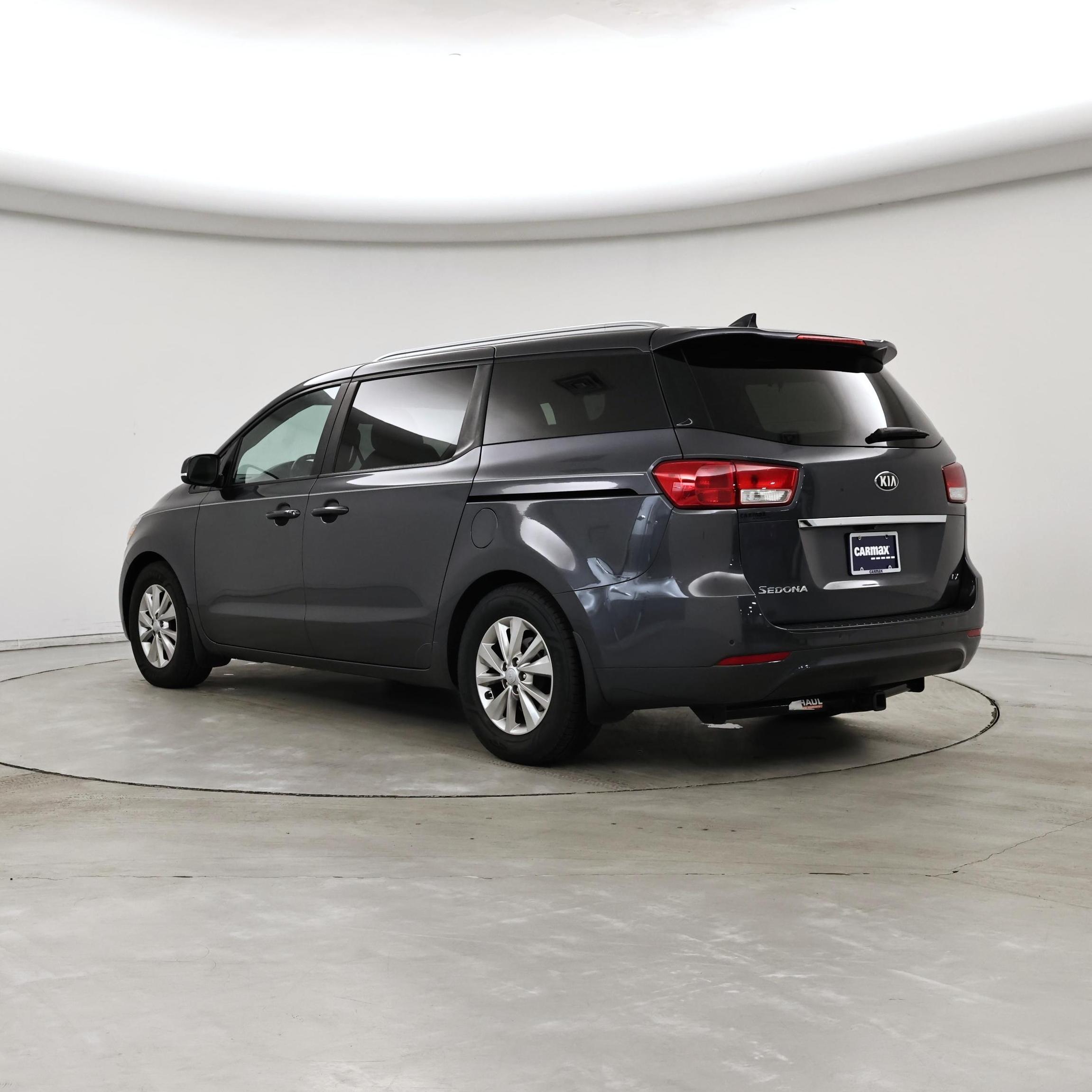 Thumbnail: 2017 Kia Sedona - 2