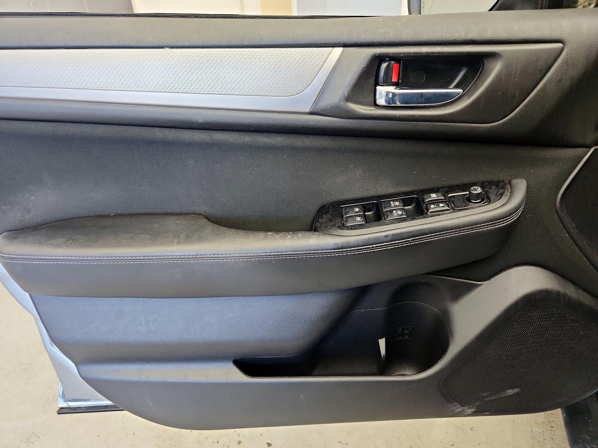 Thumbnail: 2019 Subaru Outback - 12