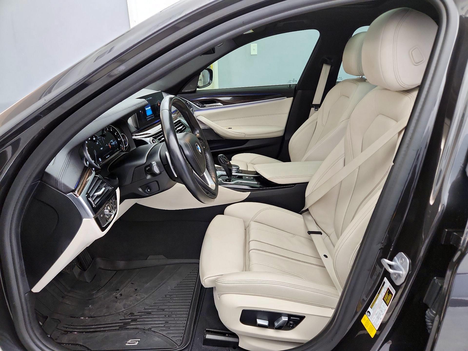 Thumbnail: 2017 BMW 5 Series - 11