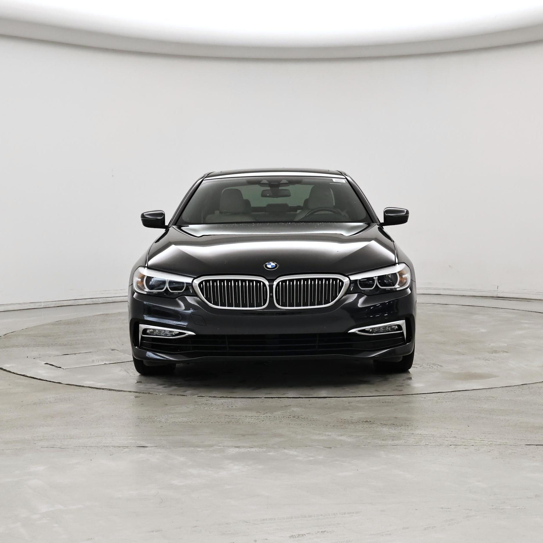 Thumbnail: 2017 BMW 5 Series - 5