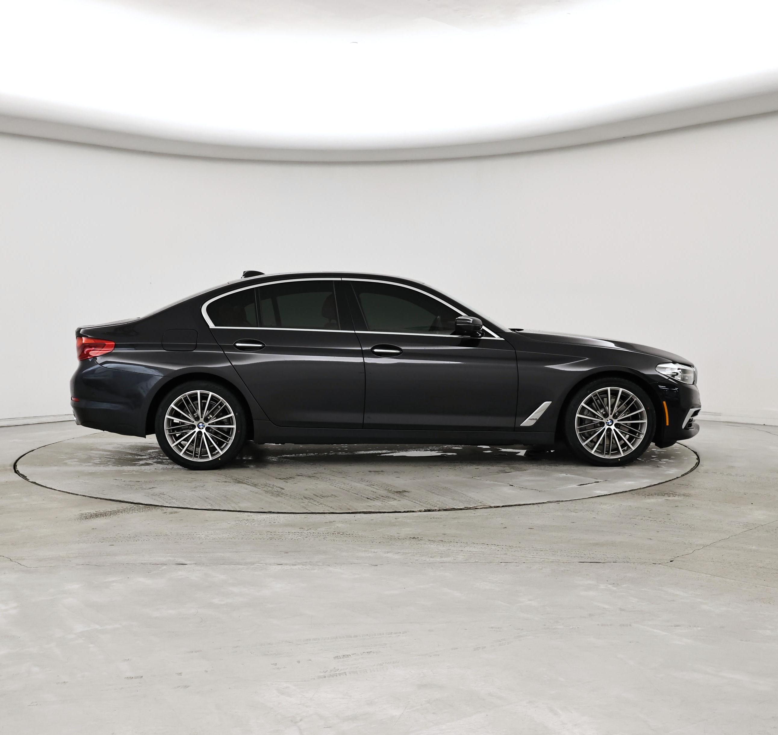 Thumbnail: 2017 BMW 5 Series - 7