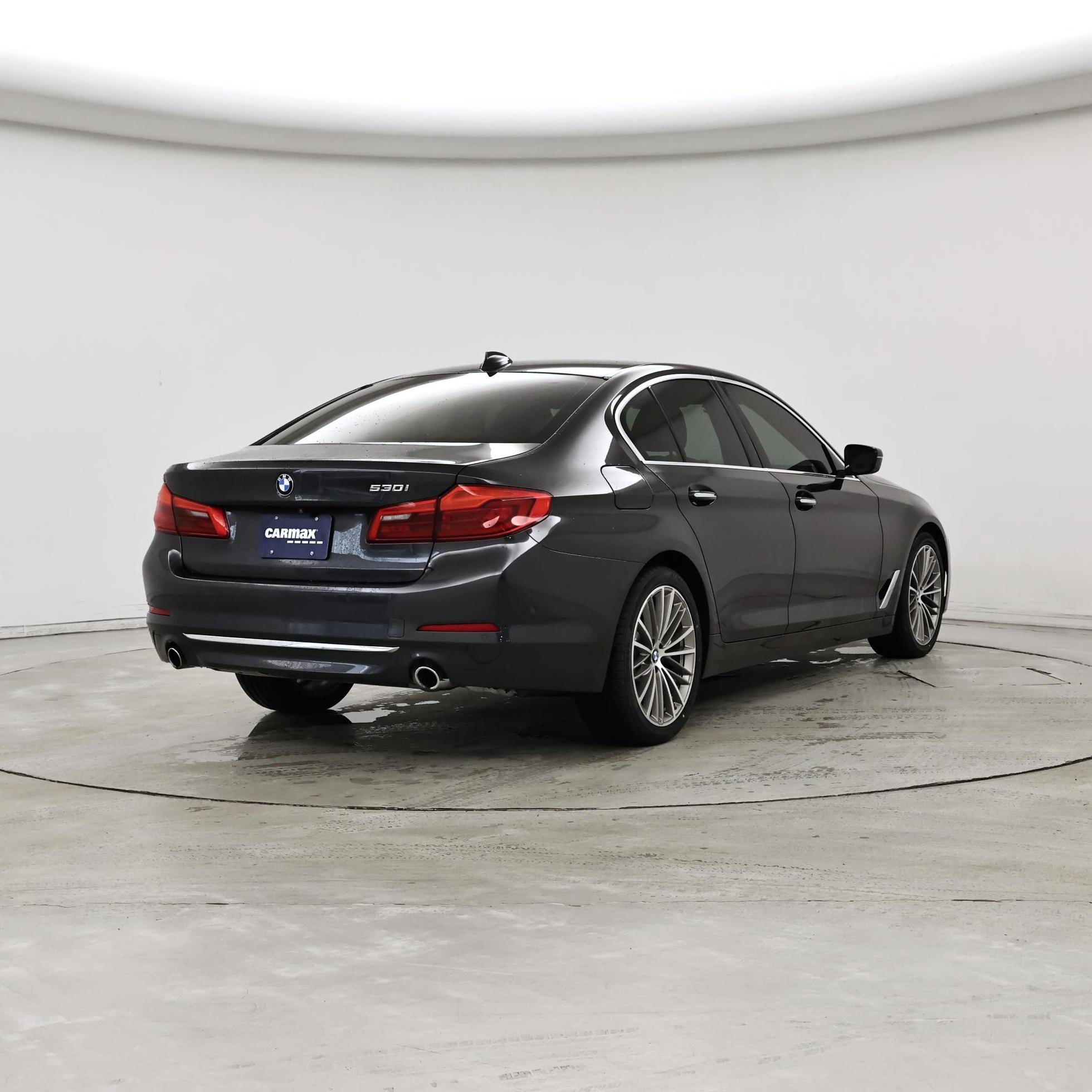 Thumbnail: 2017 BMW 5 Series - 8