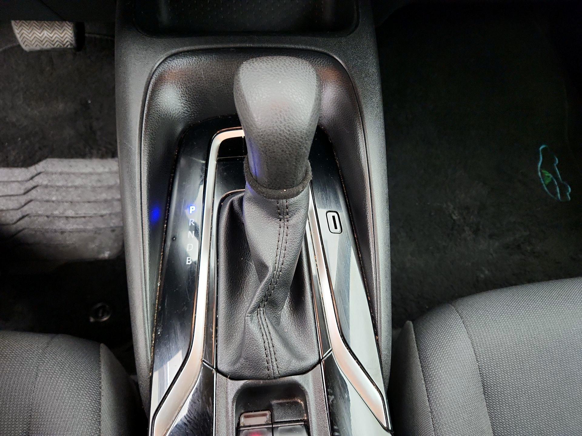 Thumbnail: 2021 Toyota Corolla - 17