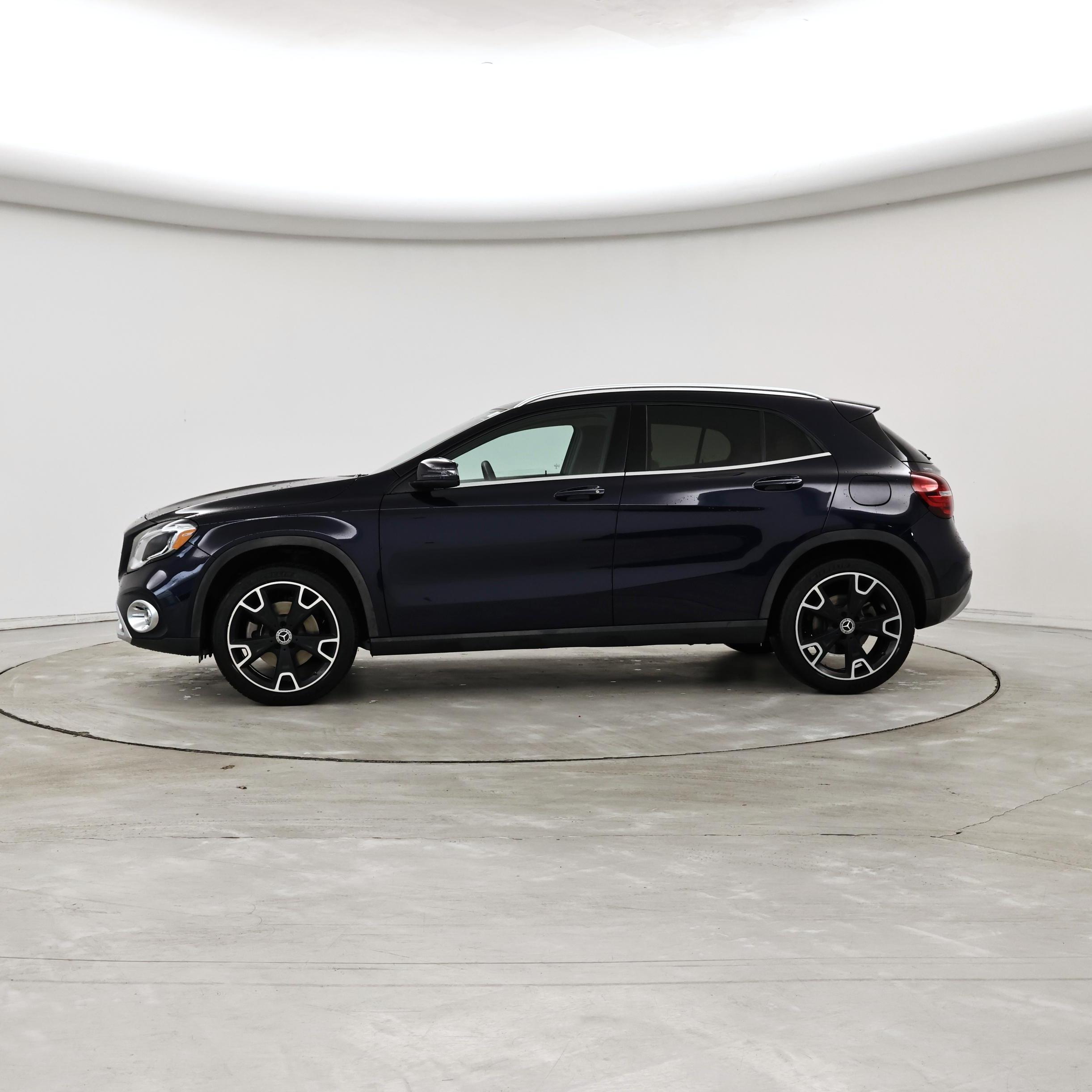 Thumbnail: 2018 Mercedes-Benz GLA - 3