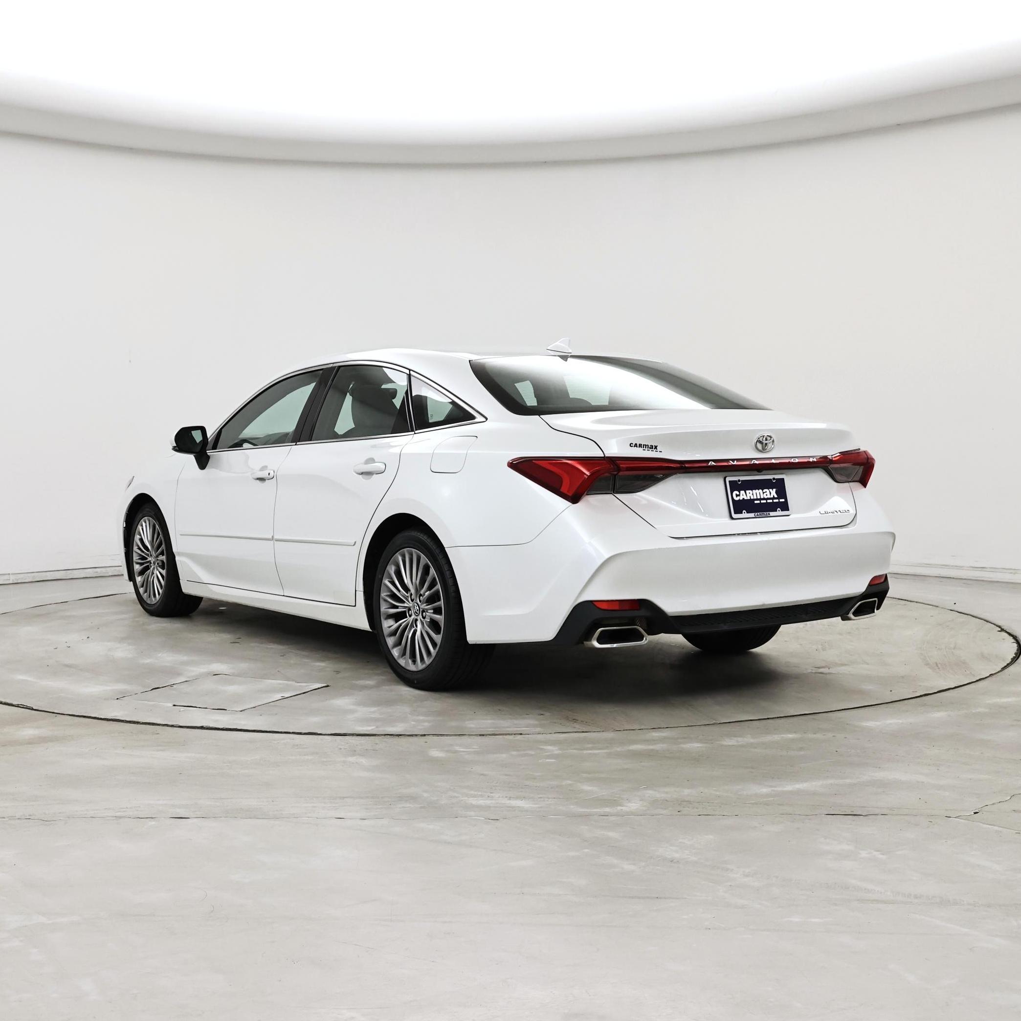 Thumbnail: 2019 Toyota Avalon - 2