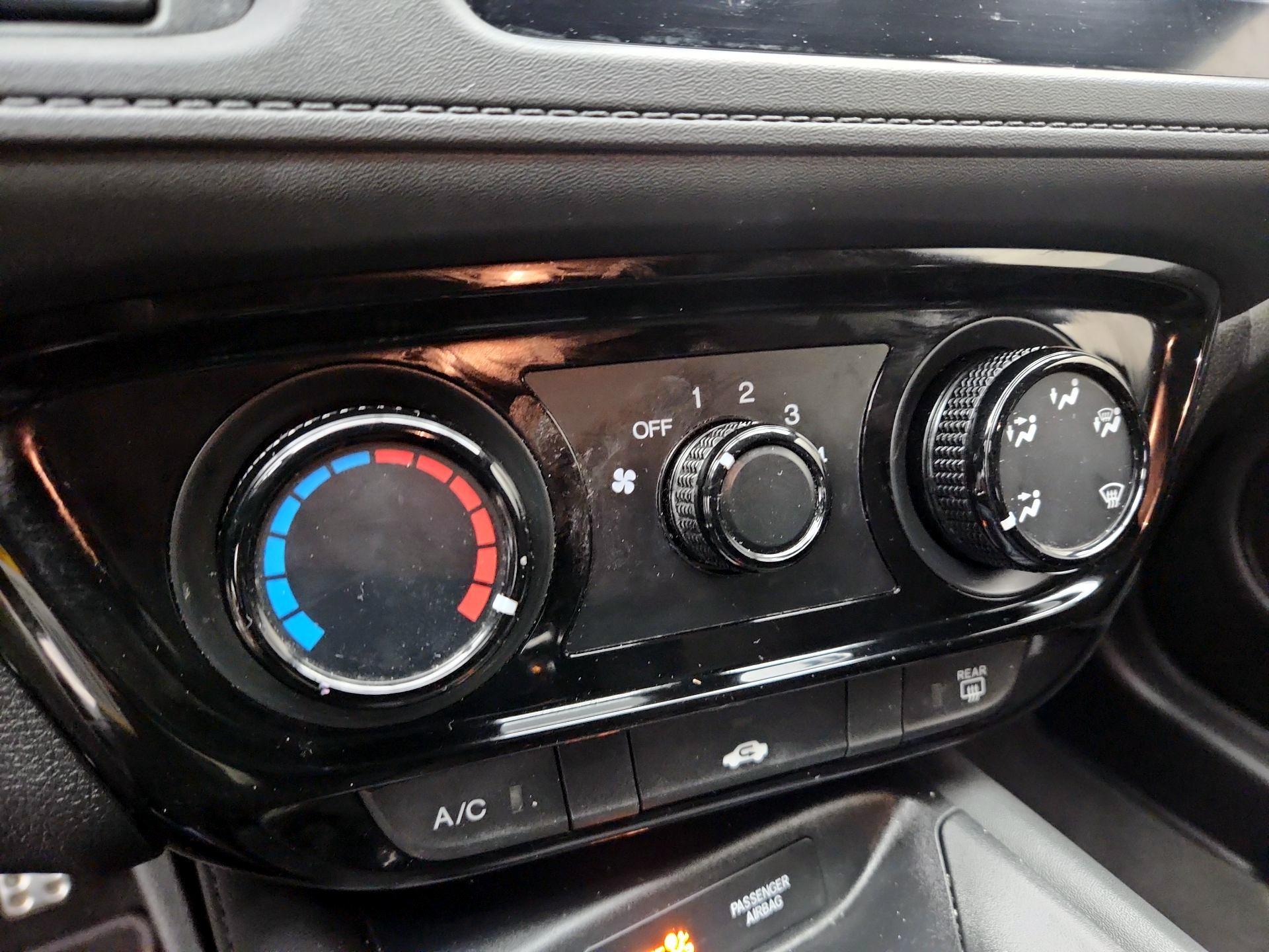 Thumbnail: 2021 Honda HR-V - 16