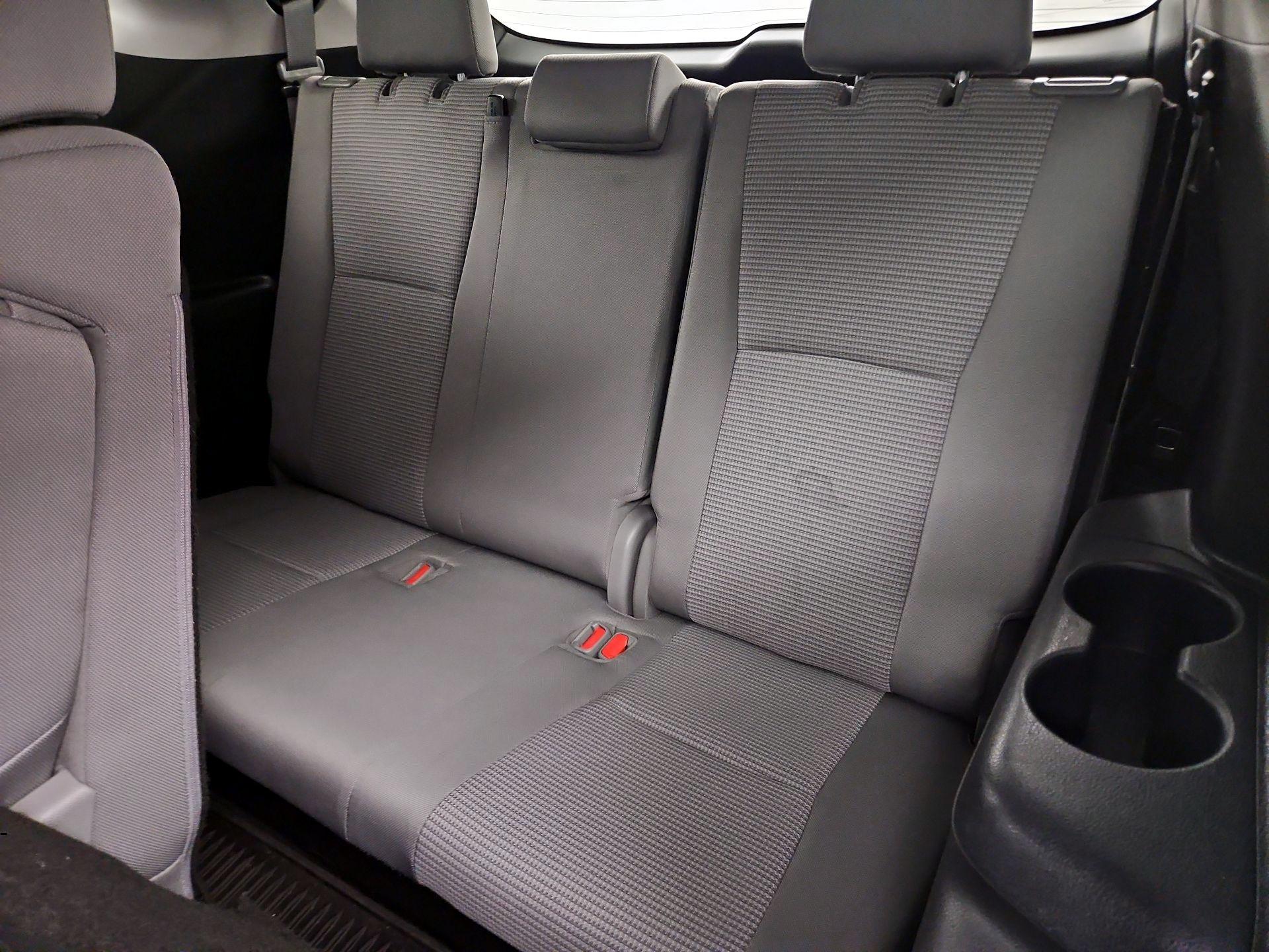 Thumbnail: 2022 Toyota Highlander - 20