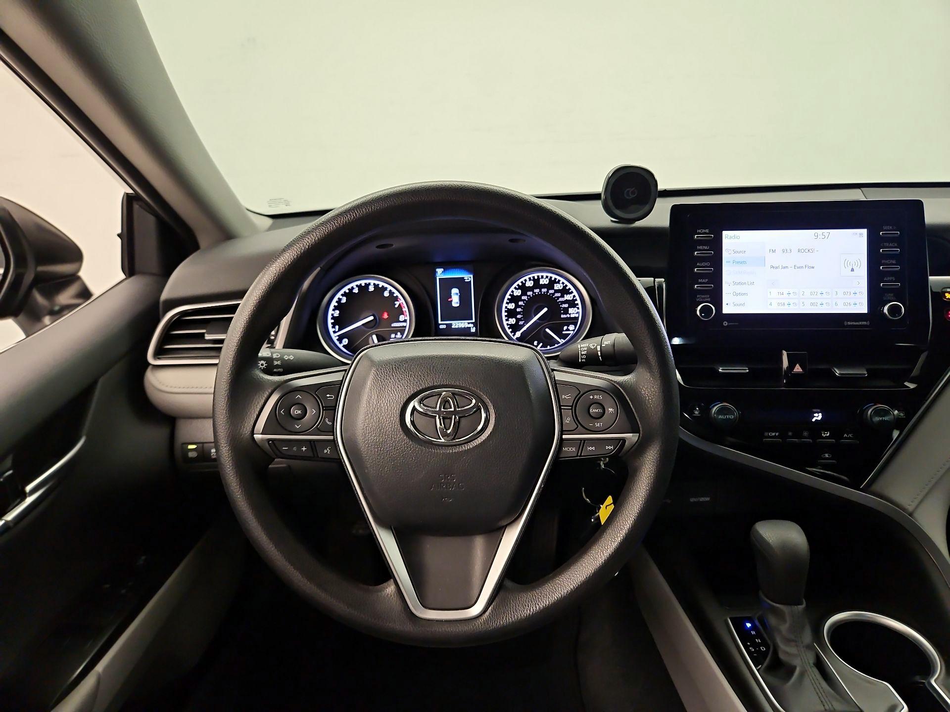 Thumbnail: 2024 Toyota Camry - 10