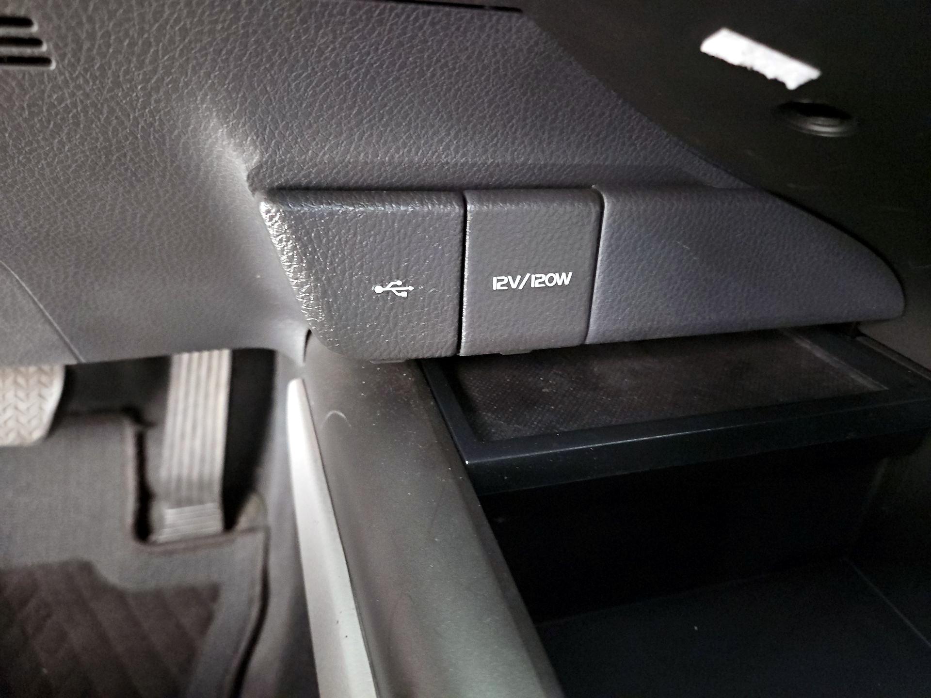 Thumbnail: 2024 Toyota Camry - 18