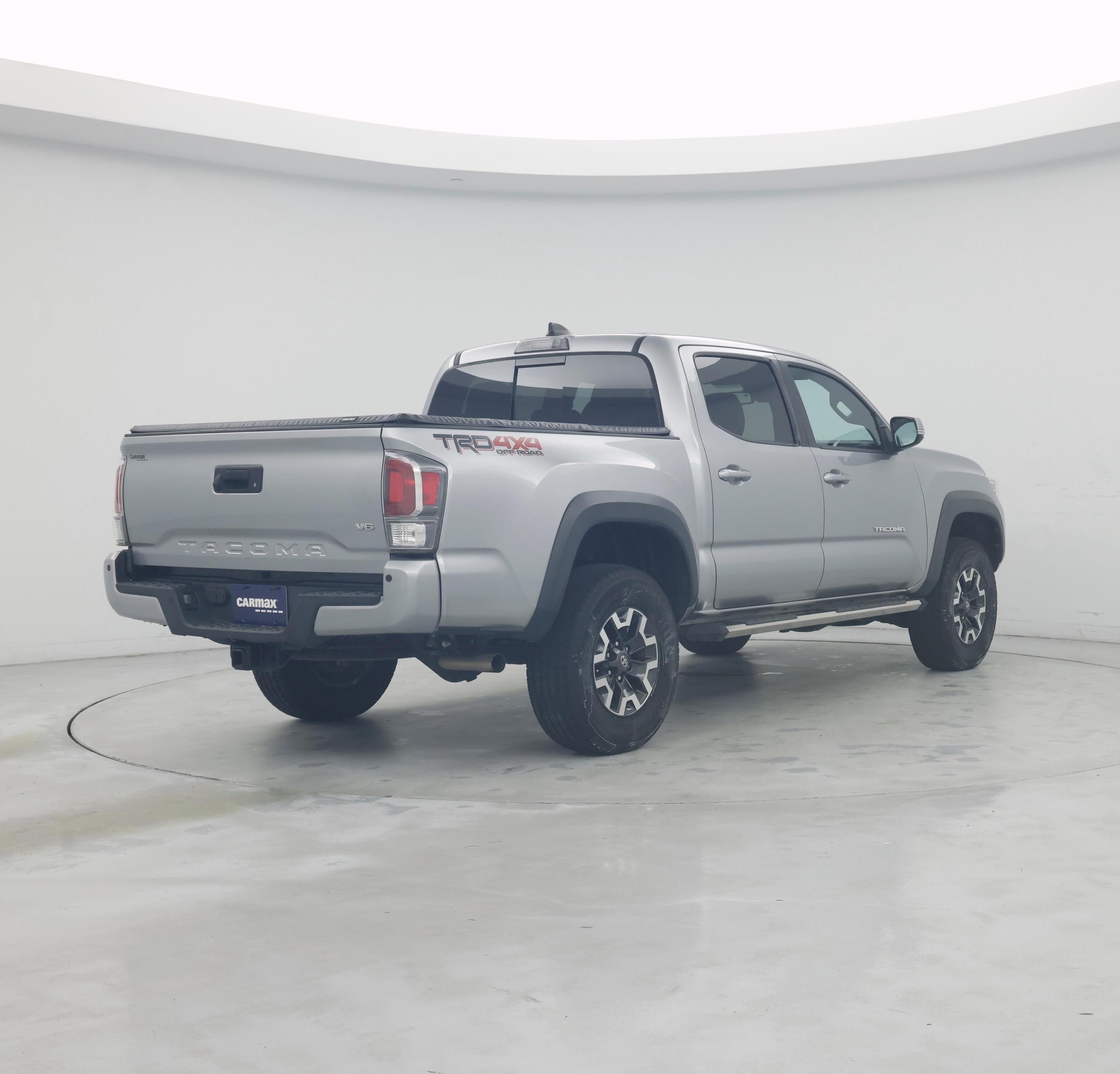 Thumbnail: 2021 Toyota Tacoma - 8