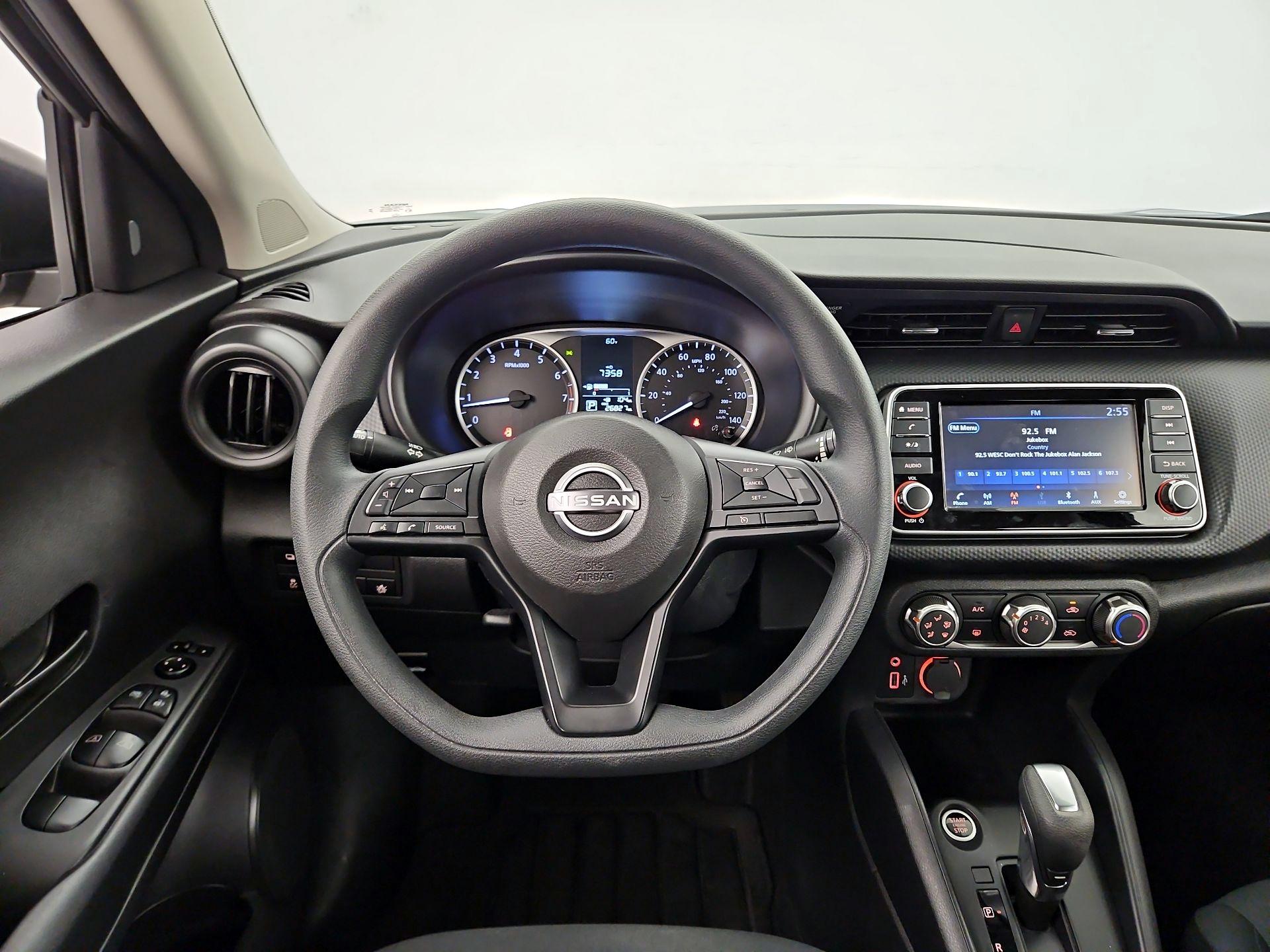 Thumbnail: 2024 Nissan Kicks - 10