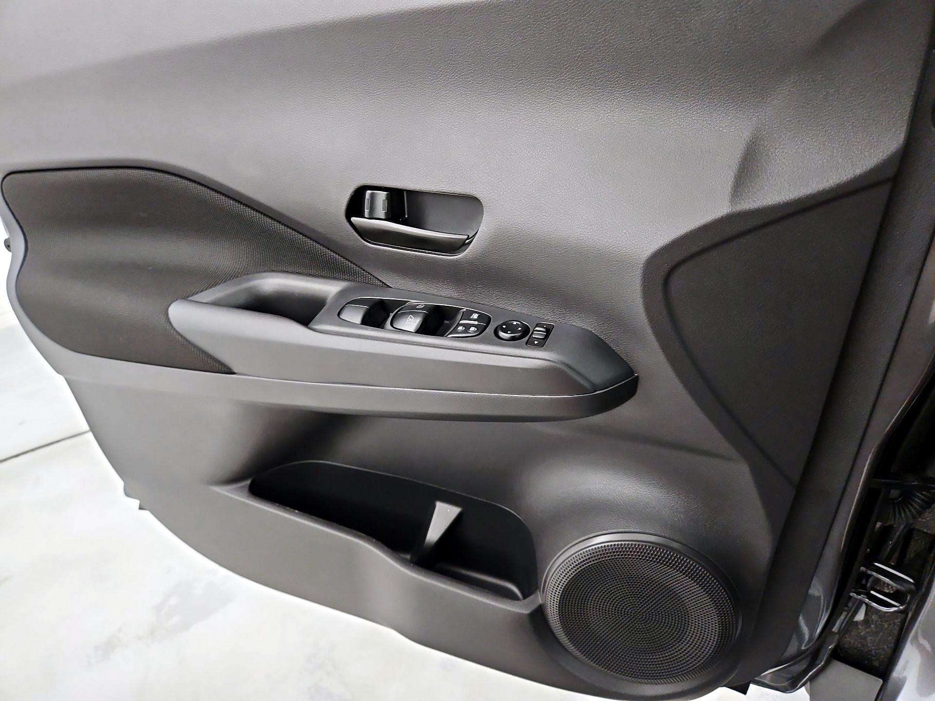 Thumbnail: 2024 Nissan Kicks - 12