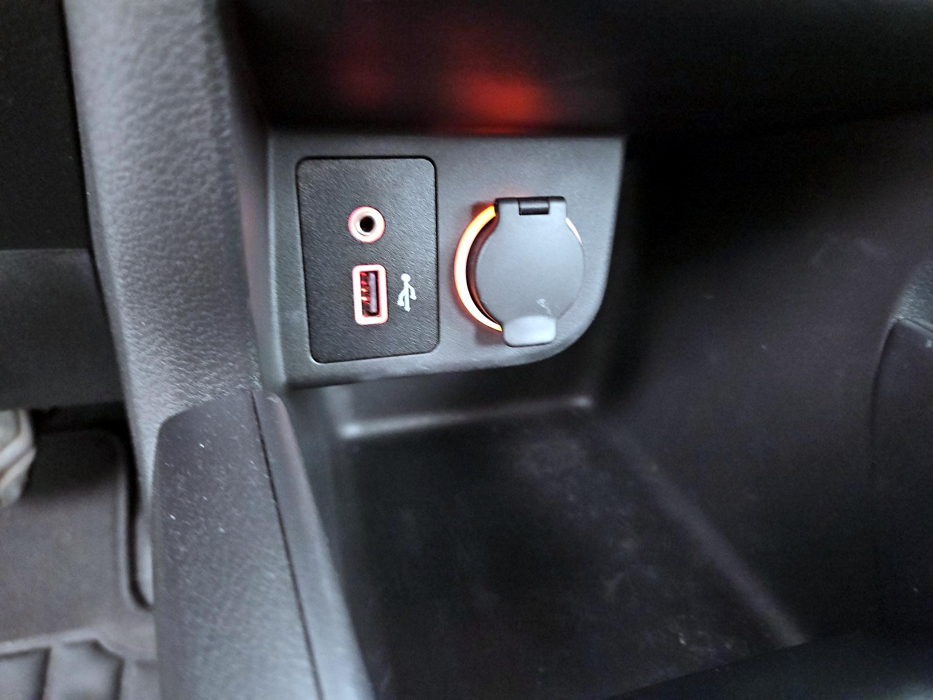 Thumbnail: 2024 Nissan Kicks - 18