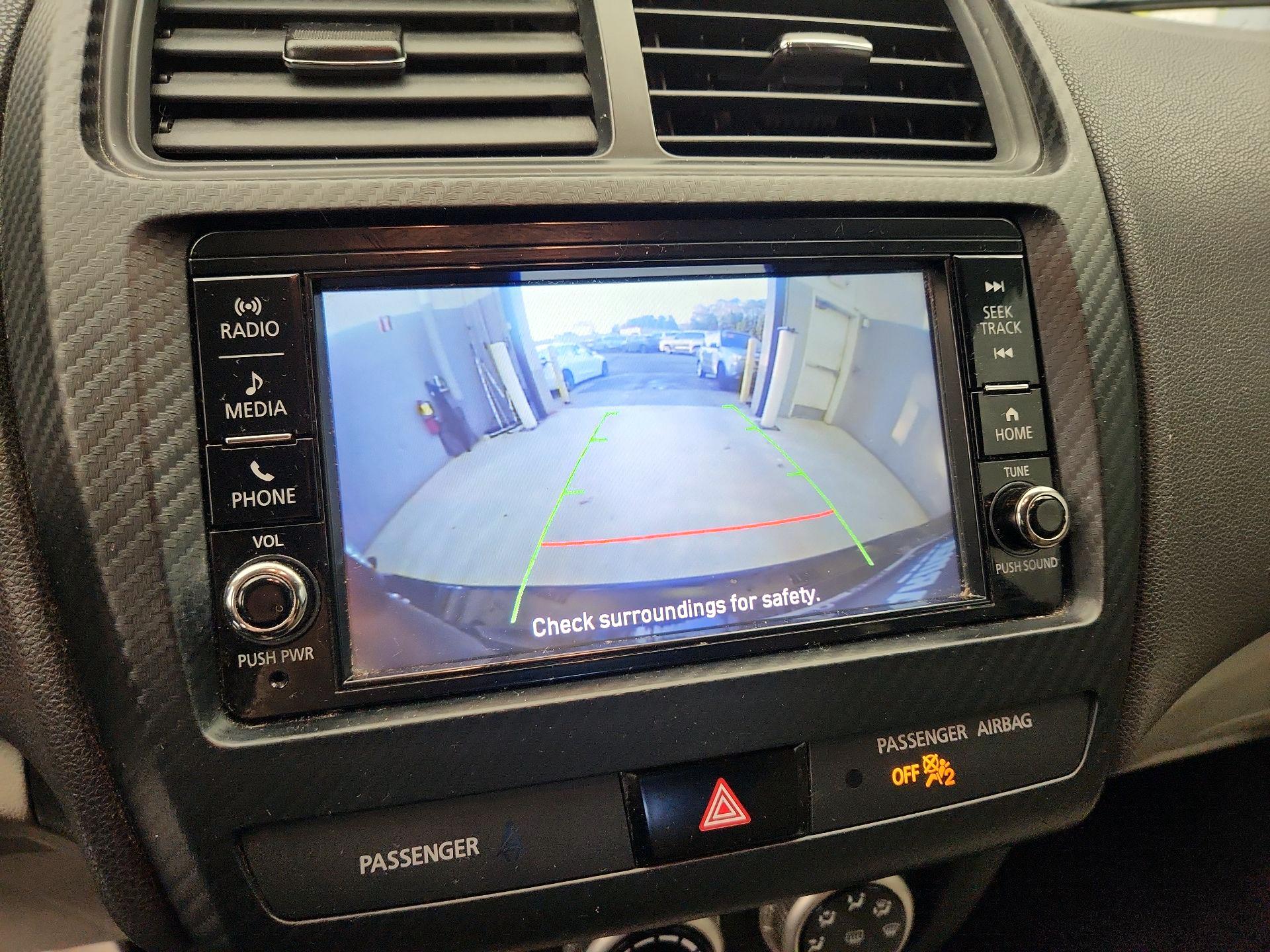 Thumbnail: 2020 Mitsubishi Outlander Sport - 13