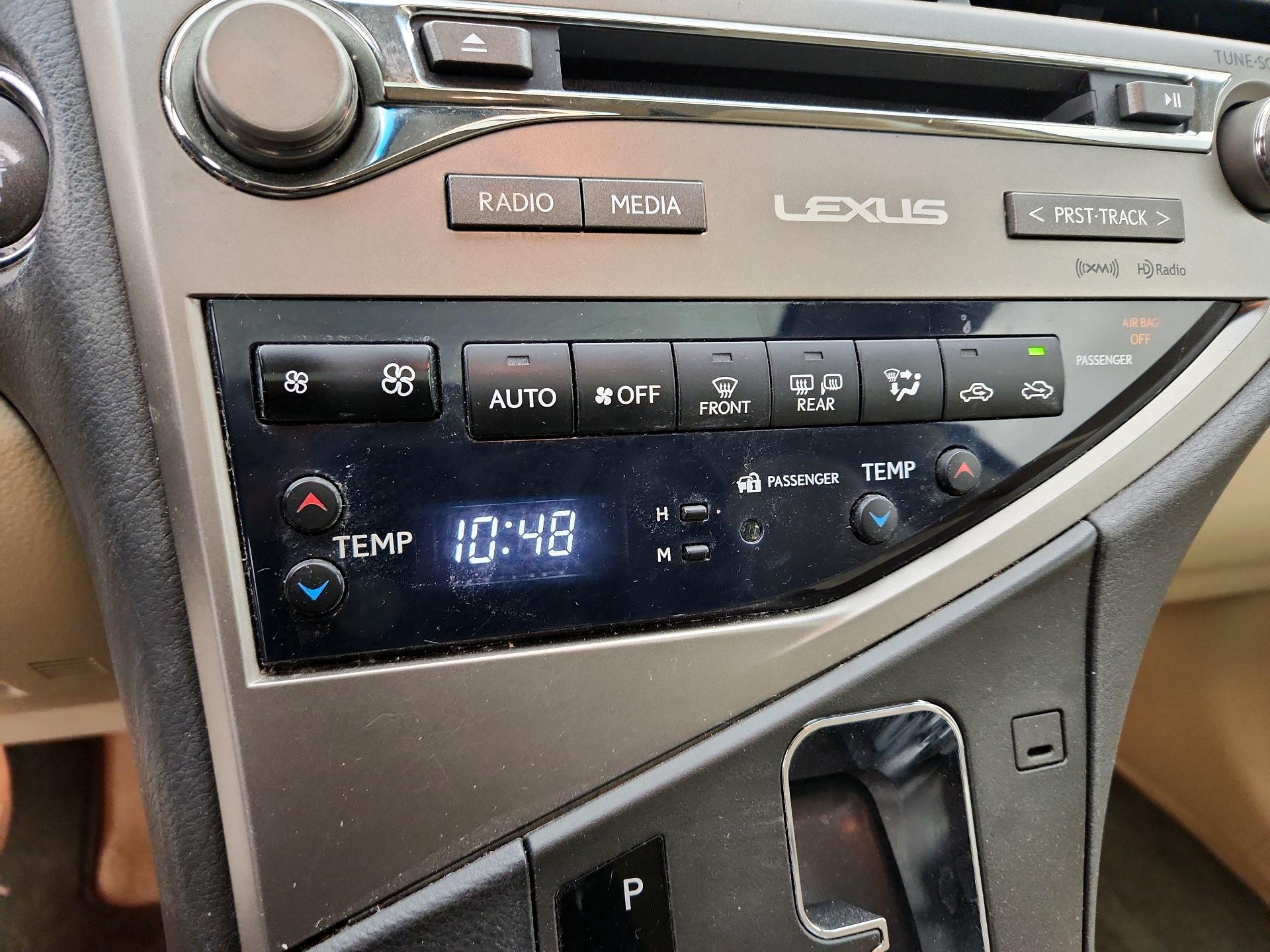 Thumbnail: 2015 Lexus RX - 16