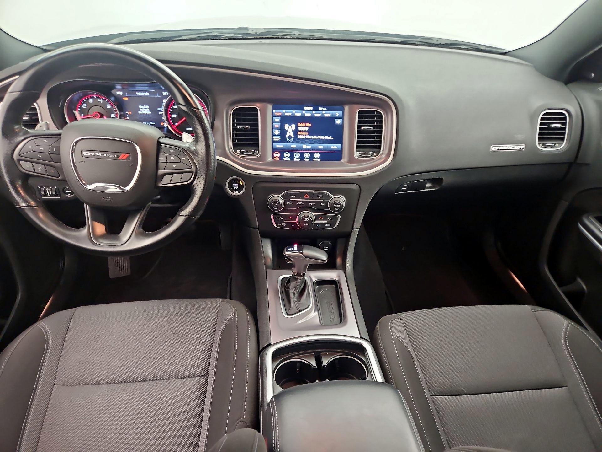 Thumbnail: 2022 Dodge Charger - 9