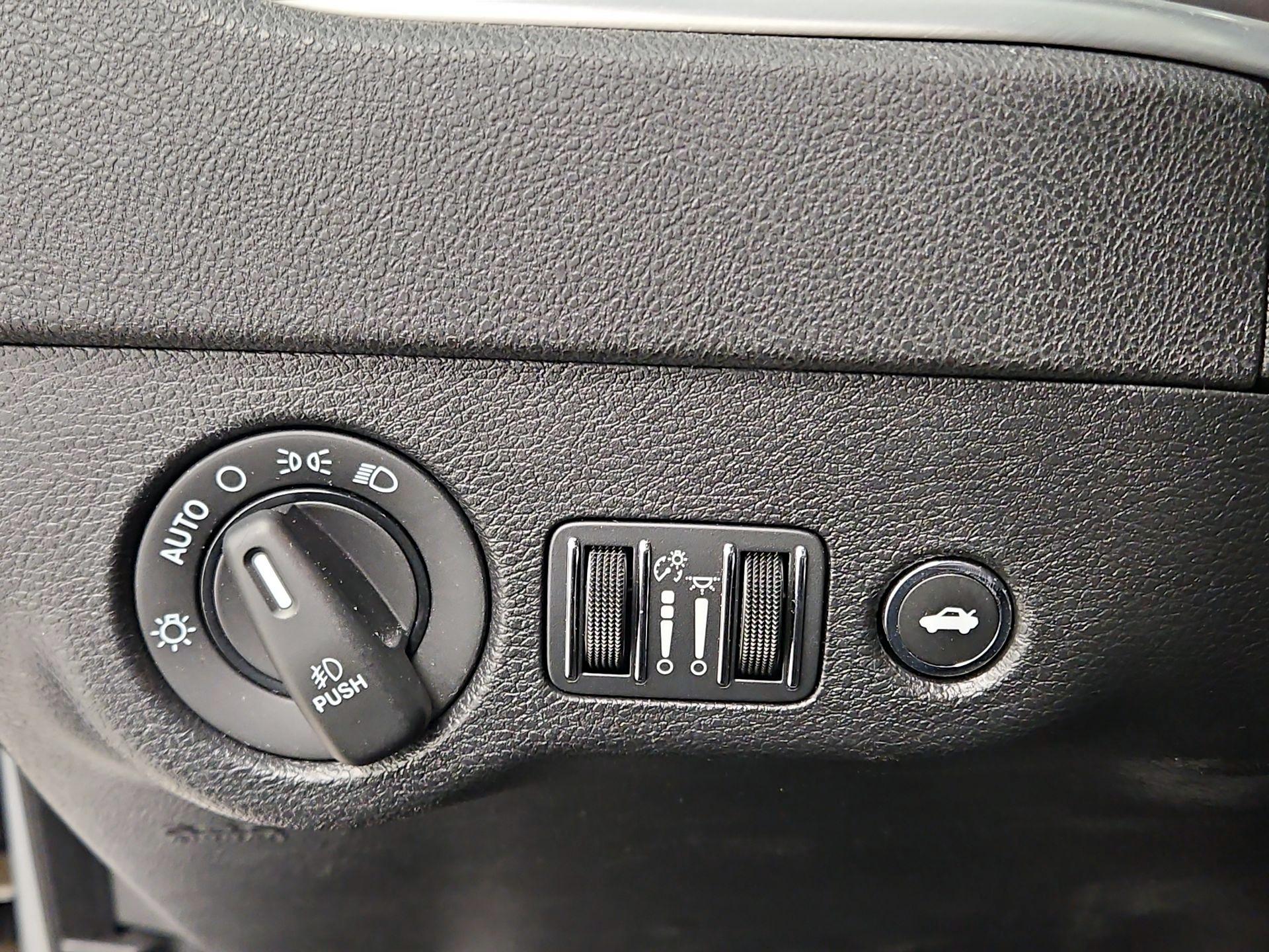 Thumbnail: 2022 Dodge Charger - 13