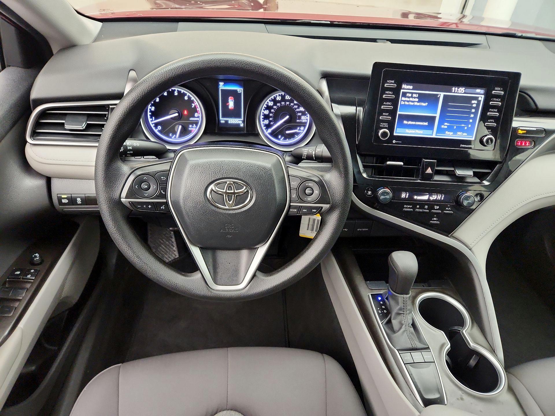 Thumbnail: 2022 Toyota Camry - 10