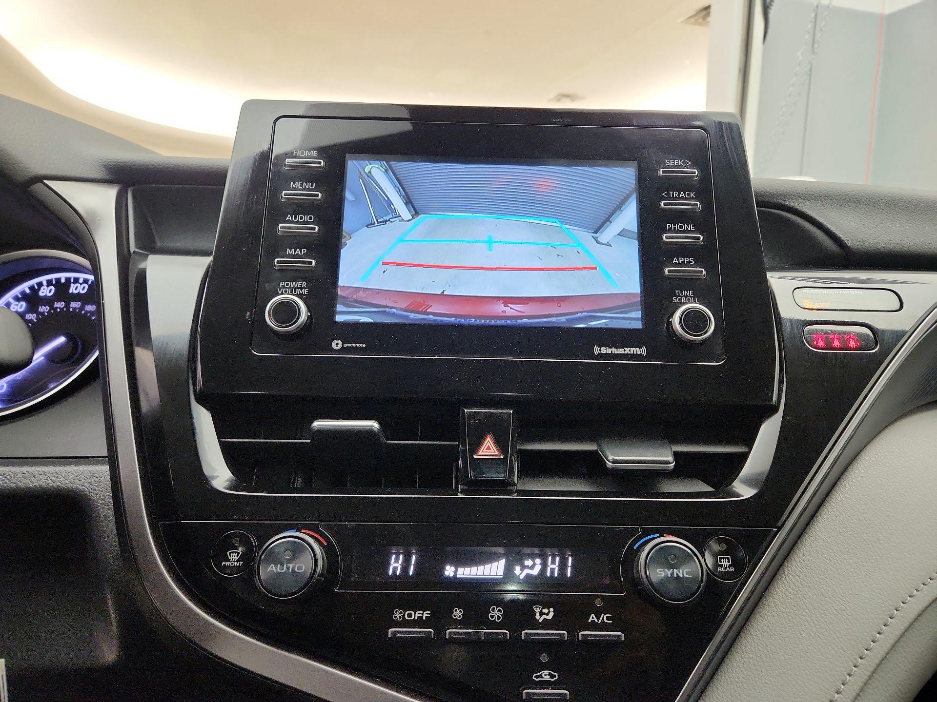 Thumbnail: 2022 Toyota Camry - 14