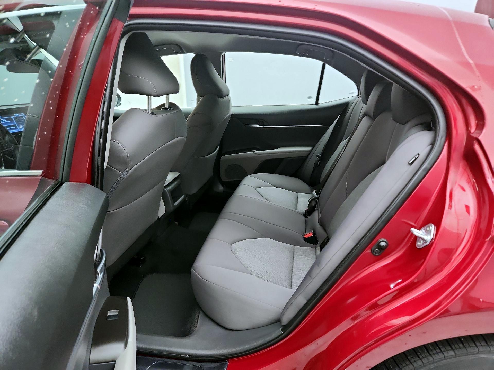 Thumbnail: 2022 Toyota Camry - 19