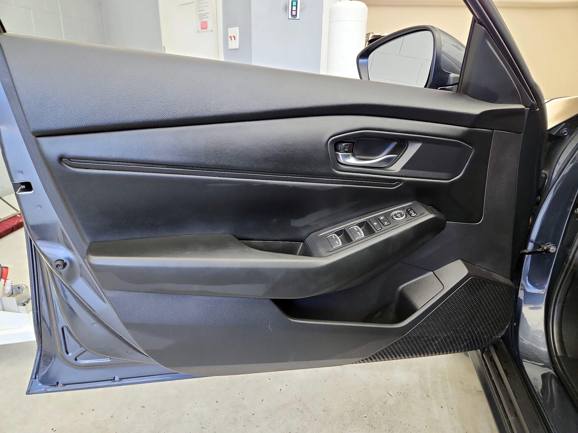 Thumbnail: 2023 Honda Accord - 12