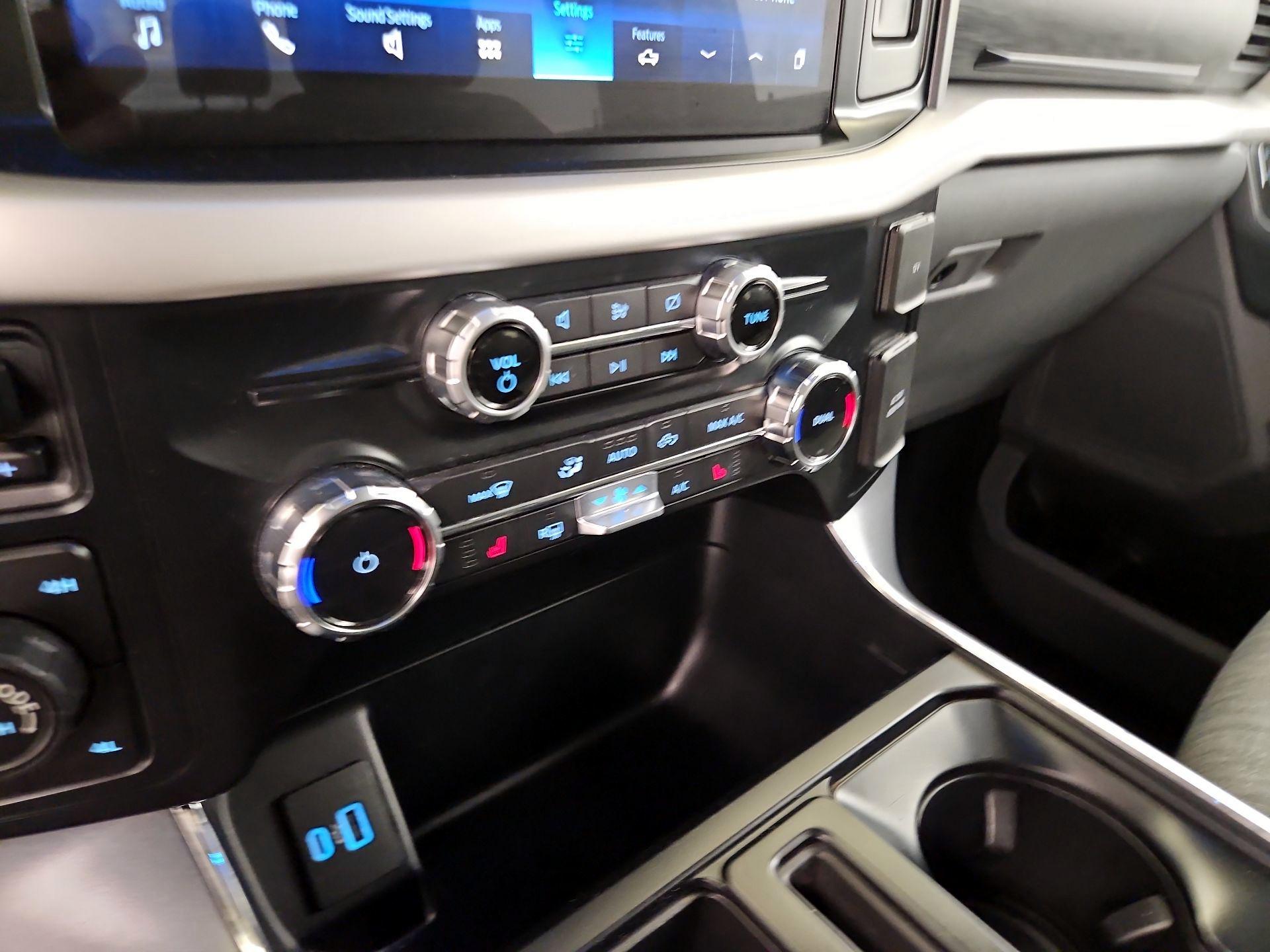 Thumbnail: 2022 Ford F-150 - 16