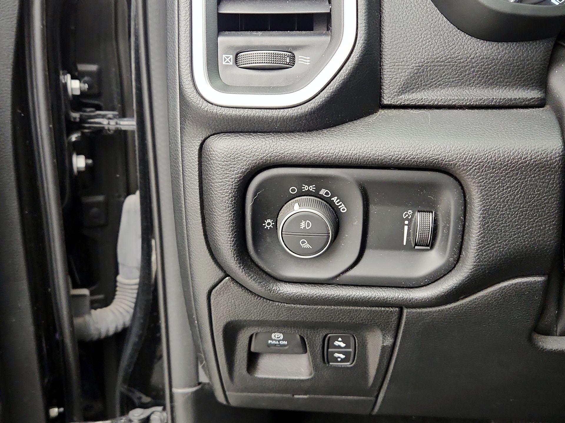 Thumbnail: 2022 RAM 1500 - 13