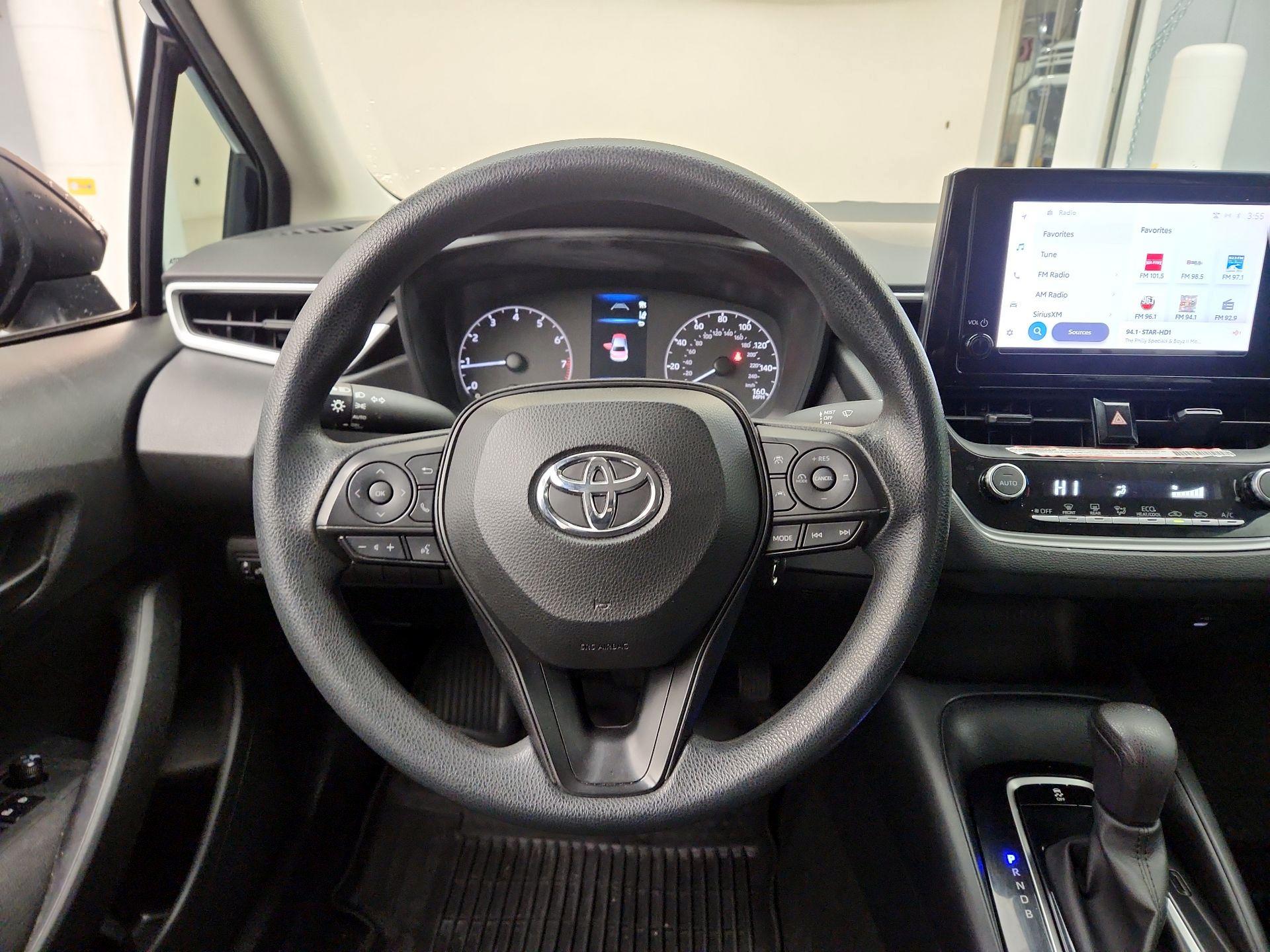 Thumbnail: 2023 Toyota Corolla - 10