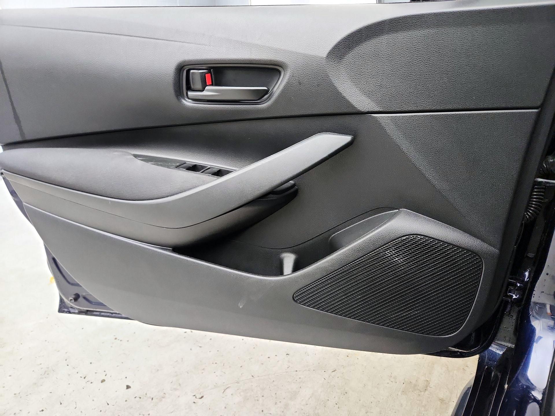 Thumbnail: 2023 Toyota Corolla - 12