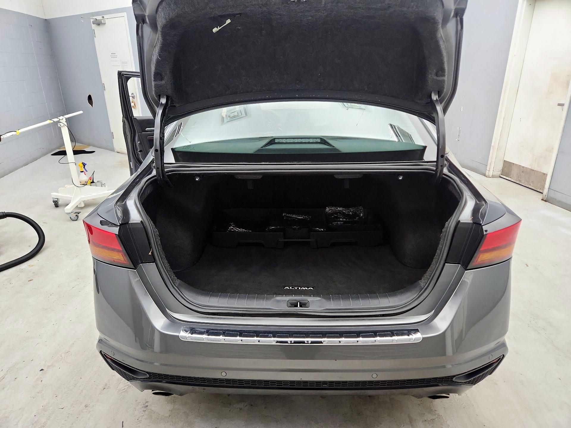 Thumbnail: 2023 Nissan Altima - 20