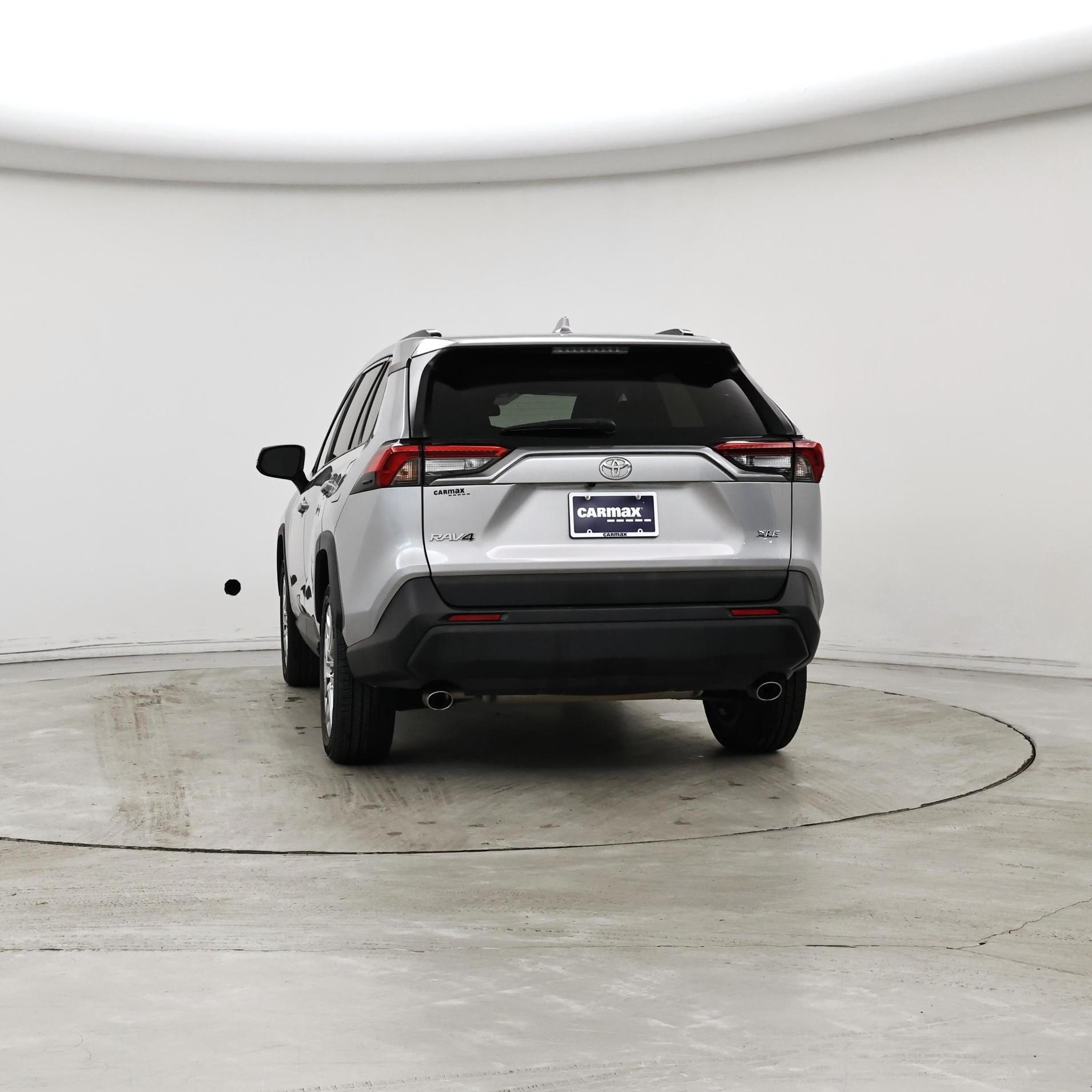 Thumbnail: 2020 Toyota RAV4 - 6