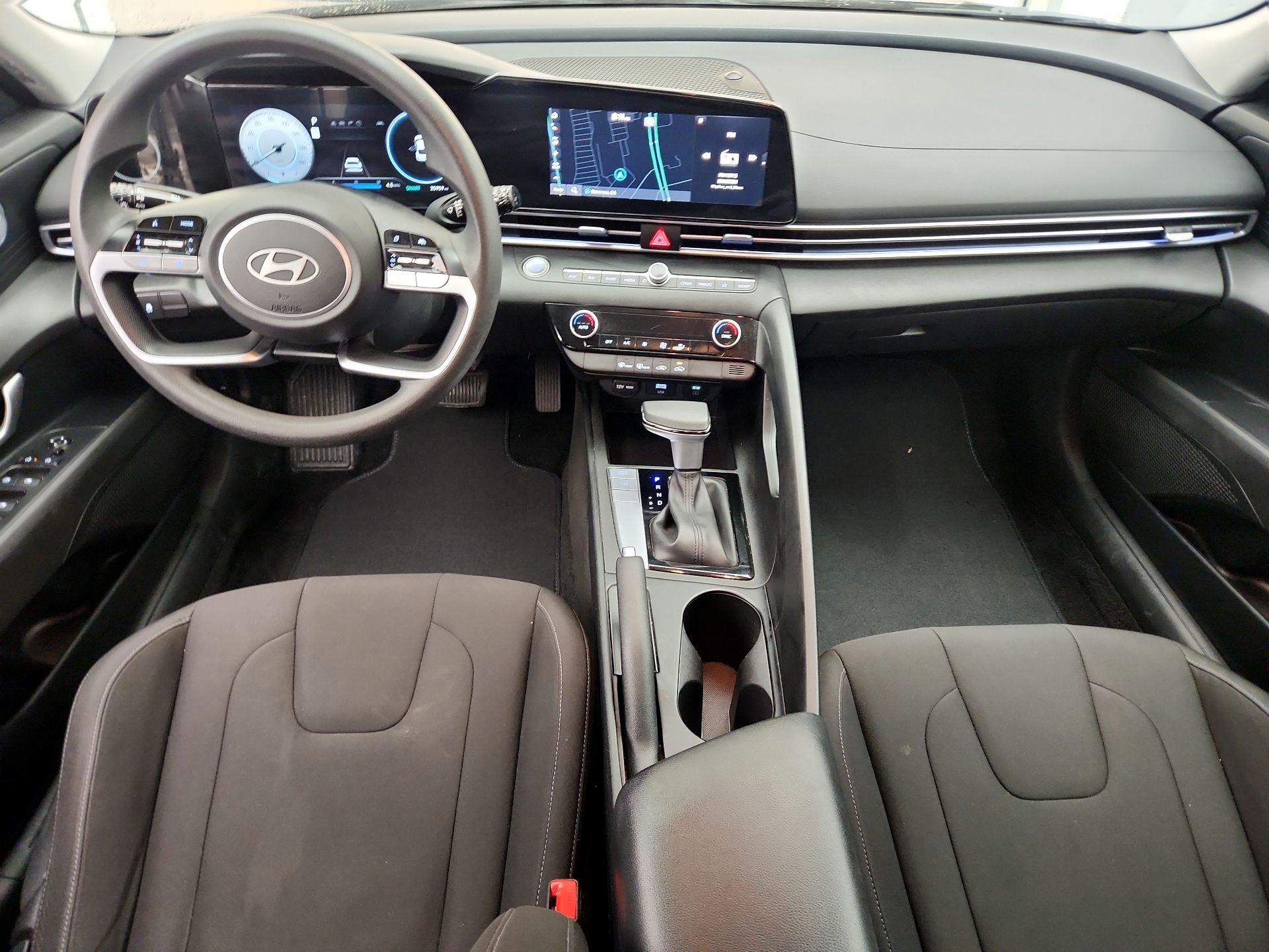 Thumbnail: 2024 Hyundai Elantra - 9