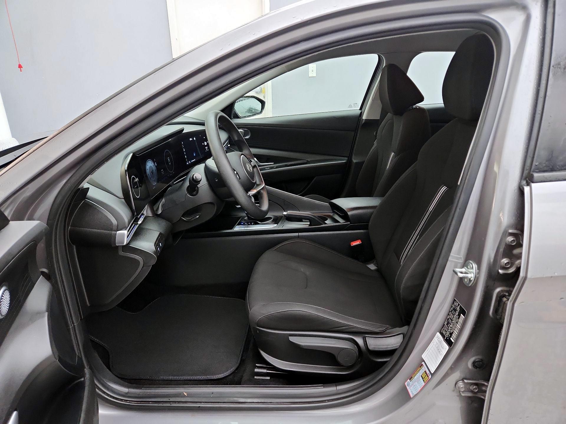 Thumbnail: 2024 Hyundai Elantra - 11