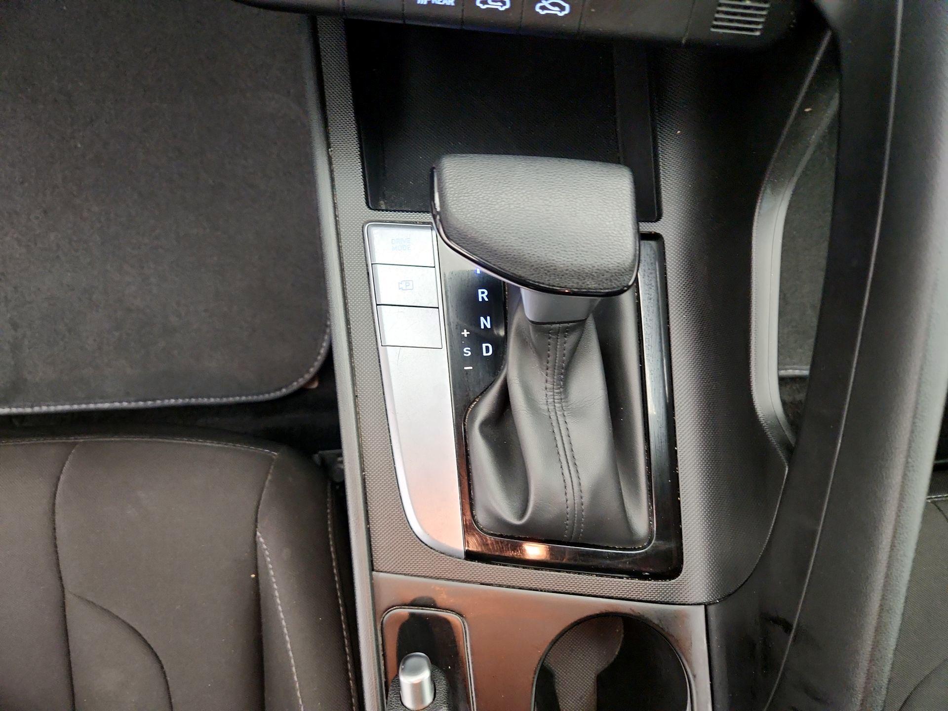 Thumbnail: 2024 Hyundai Elantra - 18